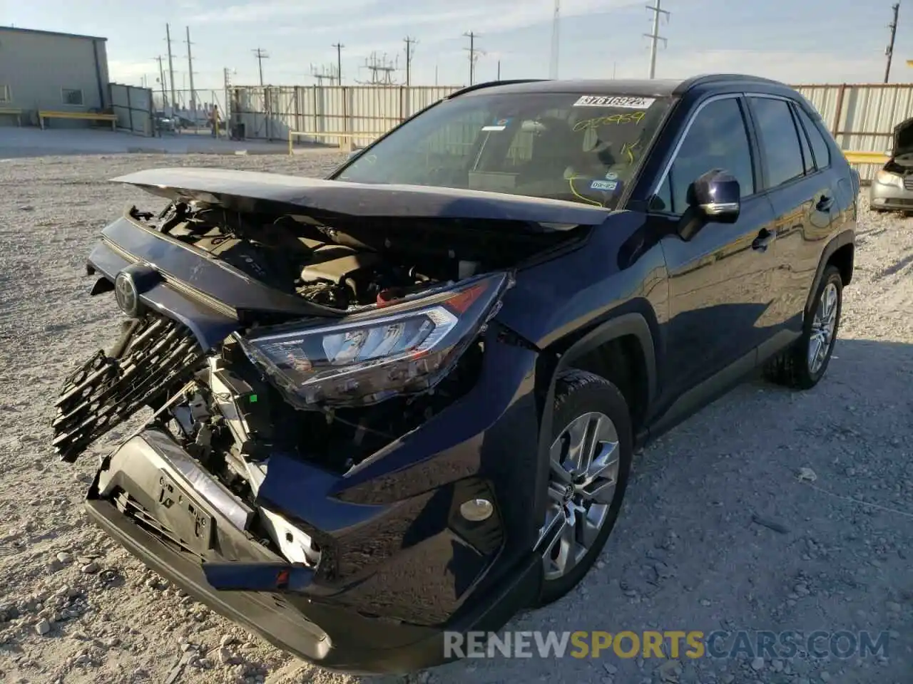 2 Фотография поврежденного автомобиля 2T3C1RFVXKC022959 TOYOTA RAV4 2019