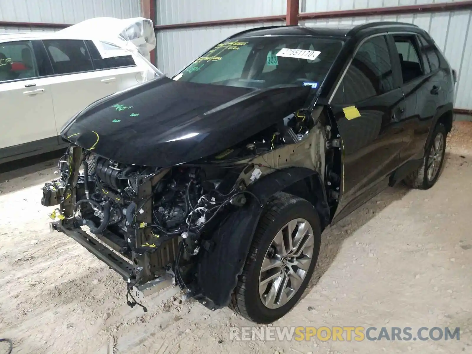 2 Photograph of a damaged car 2T3C1RFVXKC023433 TOYOTA RAV4 2019