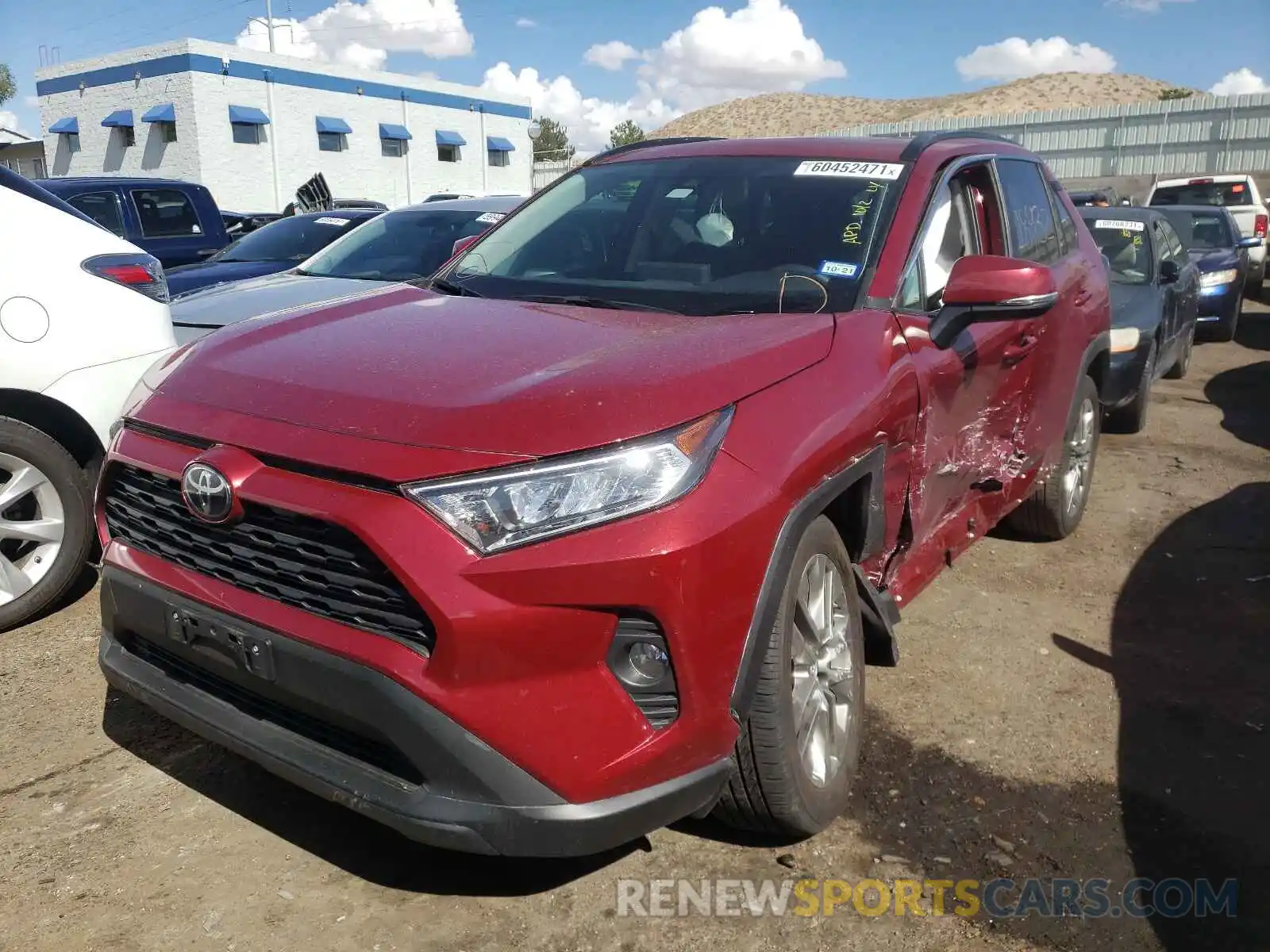 2 Фотография поврежденного автомобиля 2T3C1RFVXKC027367 TOYOTA RAV4 2019