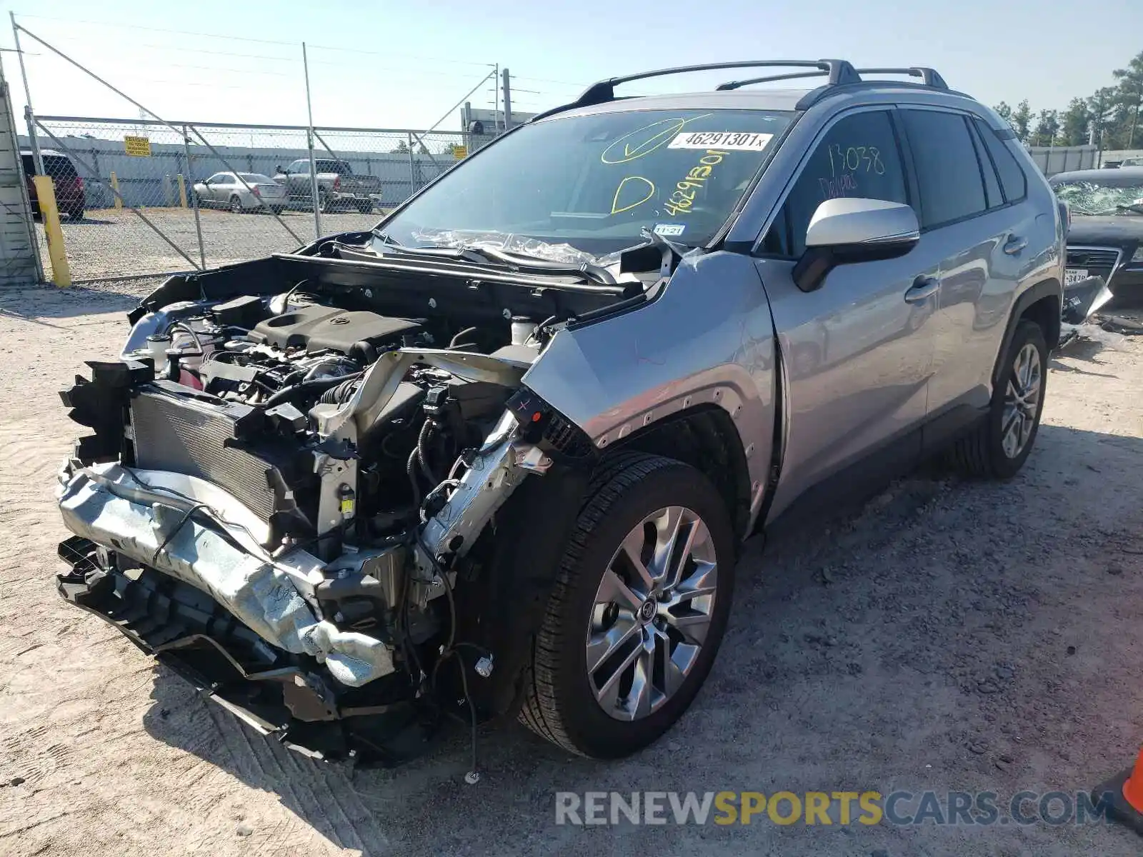 2 Photograph of a damaged car 2T3C1RFVXKC030172 TOYOTA RAV4 2019