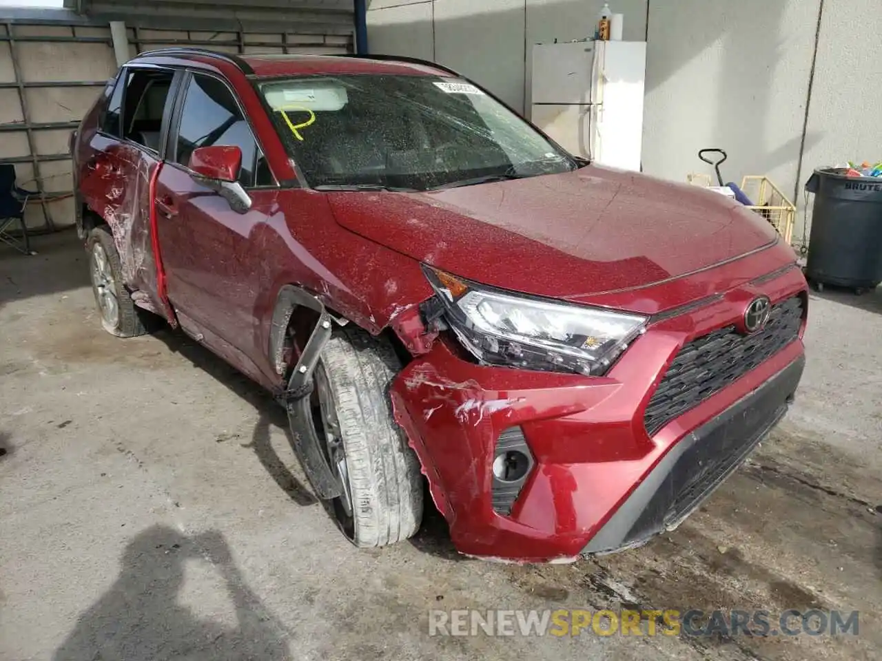 1 Photograph of a damaged car 2T3C1RFVXKW024063 TOYOTA RAV4 2019