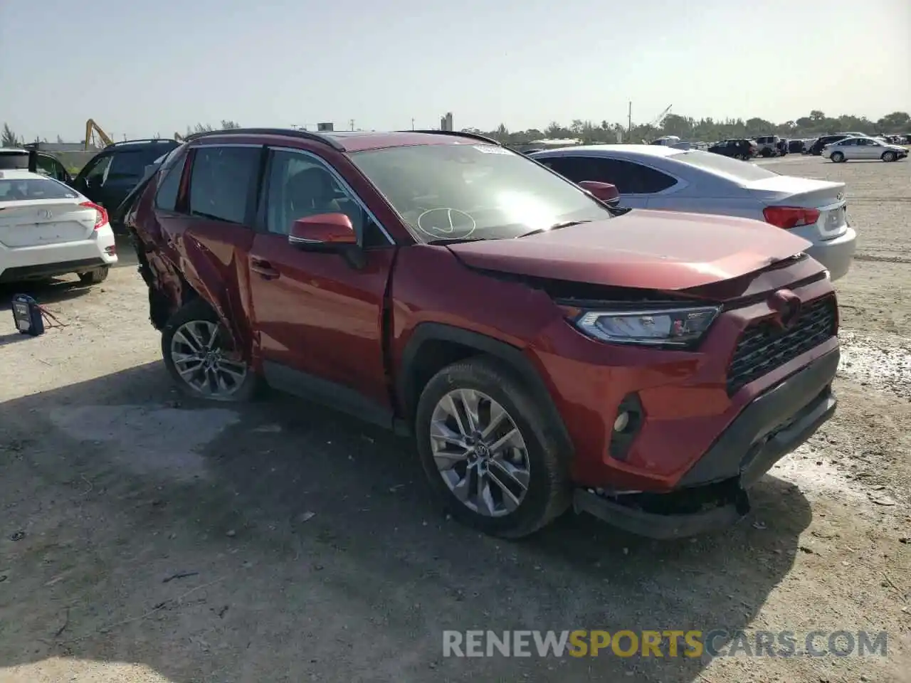 1 Photograph of a damaged car 2T3C1RFVXKW040411 TOYOTA RAV4 2019