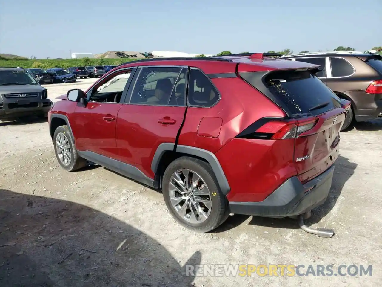 3 Photograph of a damaged car 2T3C1RFVXKW040411 TOYOTA RAV4 2019