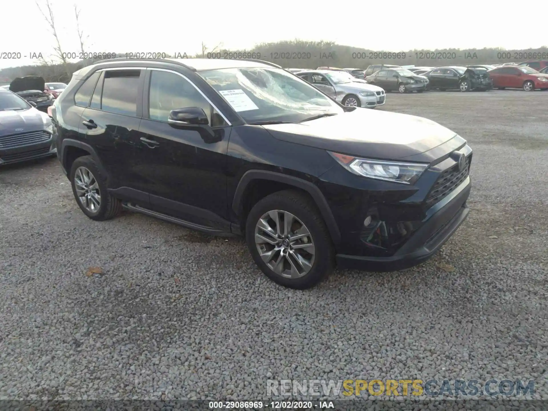 1 Photograph of a damaged car 2T3C1RFVXKW047861 TOYOTA RAV4 2019