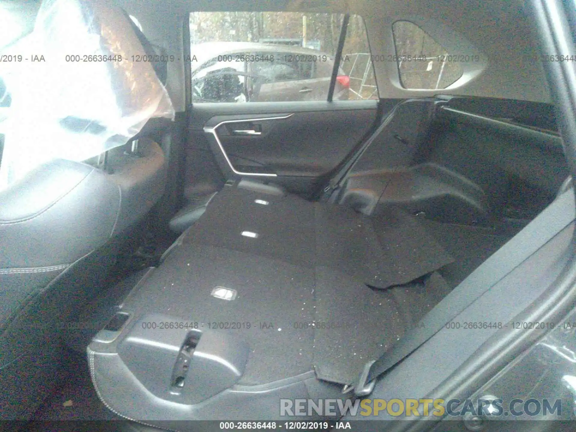 8 Photograph of a damaged car 2T3D1RFV5KW005683 TOYOTA RAV4 2019