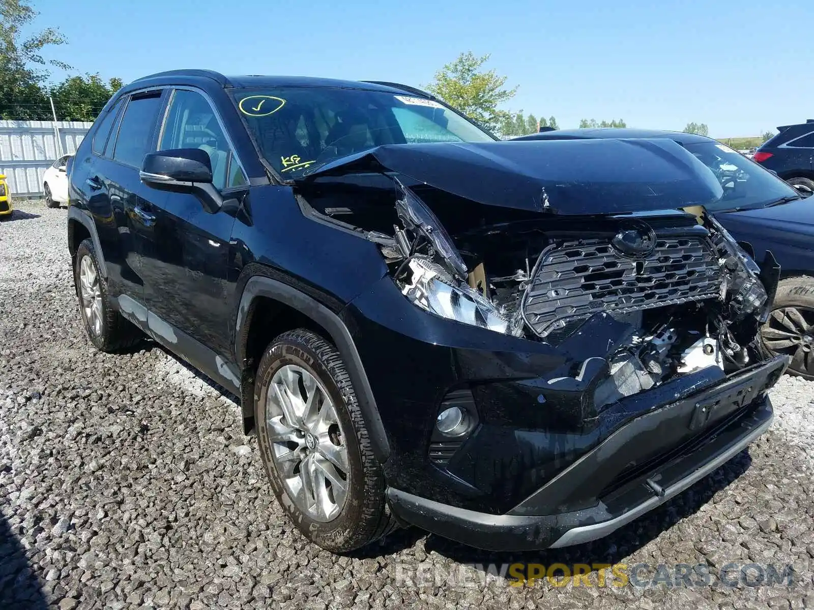 1 Photograph of a damaged car 2T3D1RFV8KW020159 TOYOTA RAV4 2019