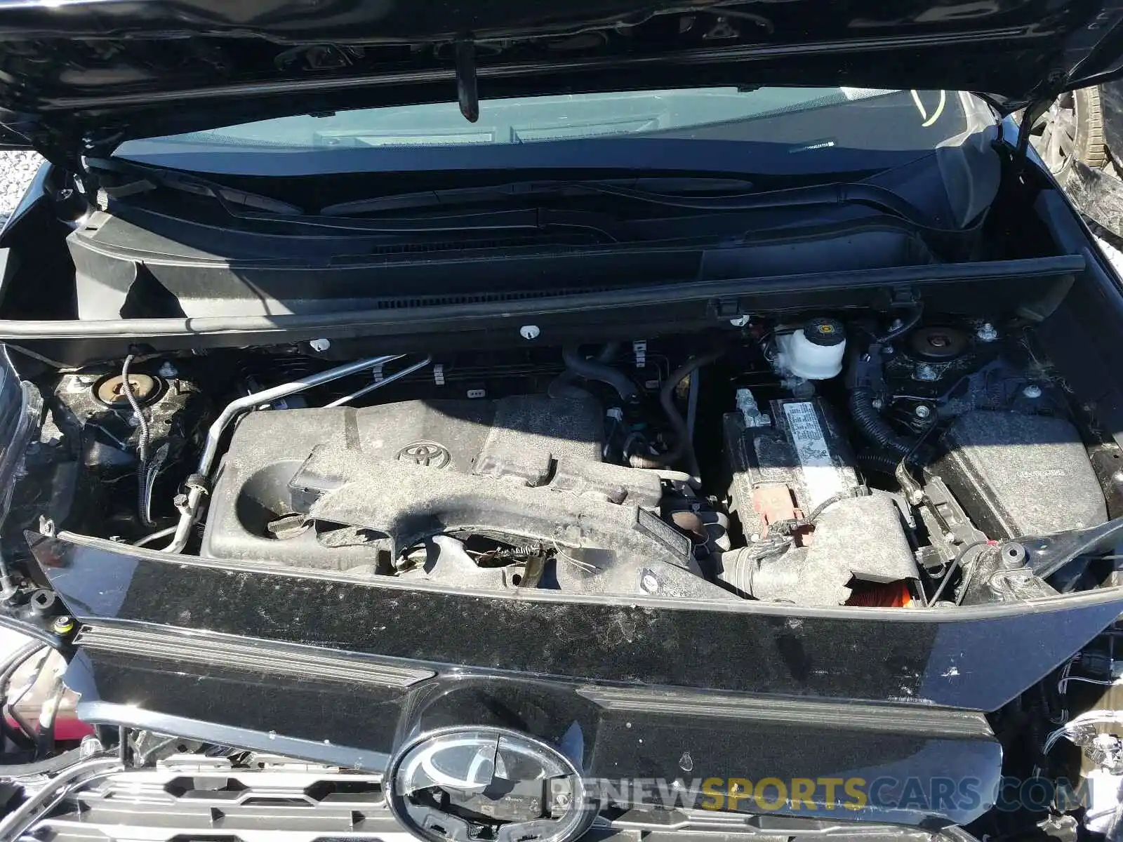 7 Photograph of a damaged car 2T3D1RFV8KW020159 TOYOTA RAV4 2019