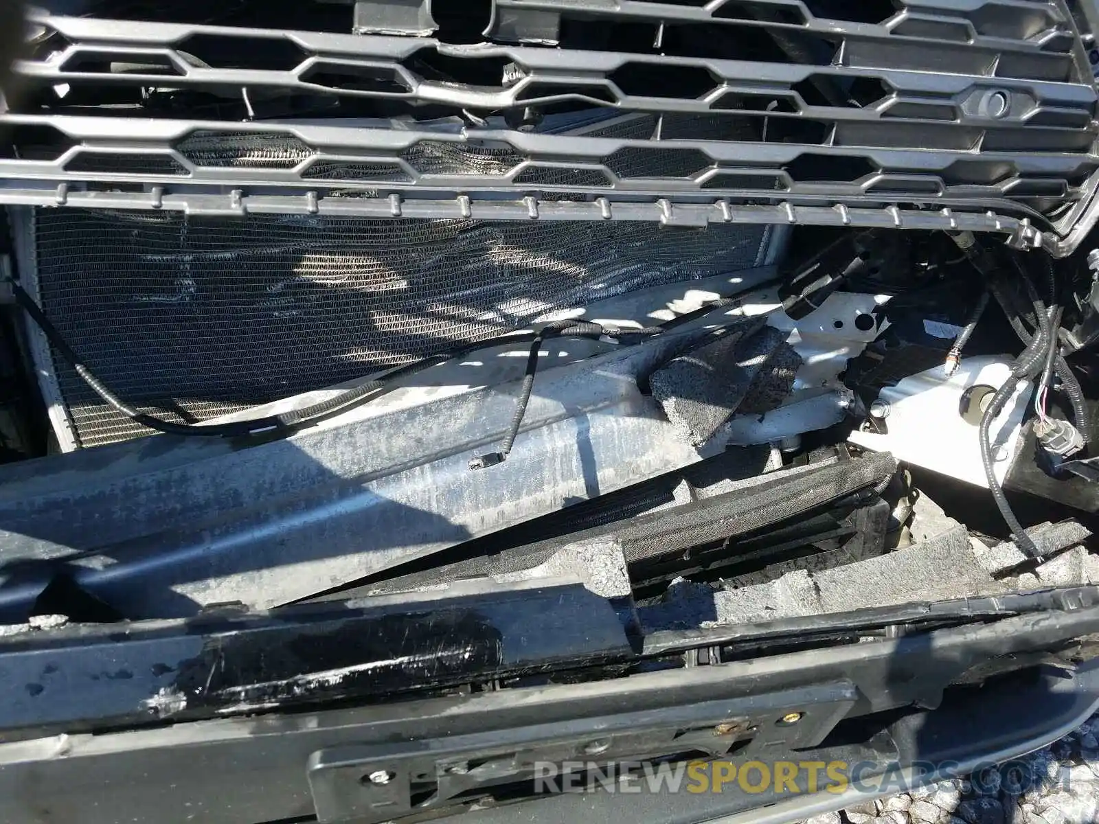 9 Photograph of a damaged car 2T3D1RFV8KW020159 TOYOTA RAV4 2019