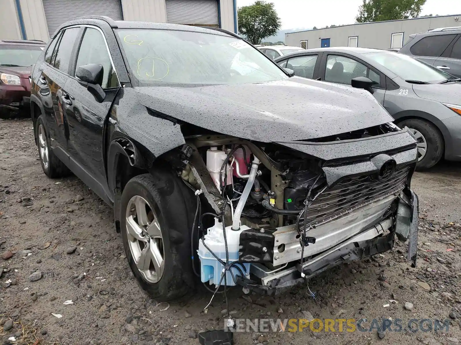 1 Photograph of a damaged car 2T3DWRFV0KW013238 TOYOTA RAV4 2019