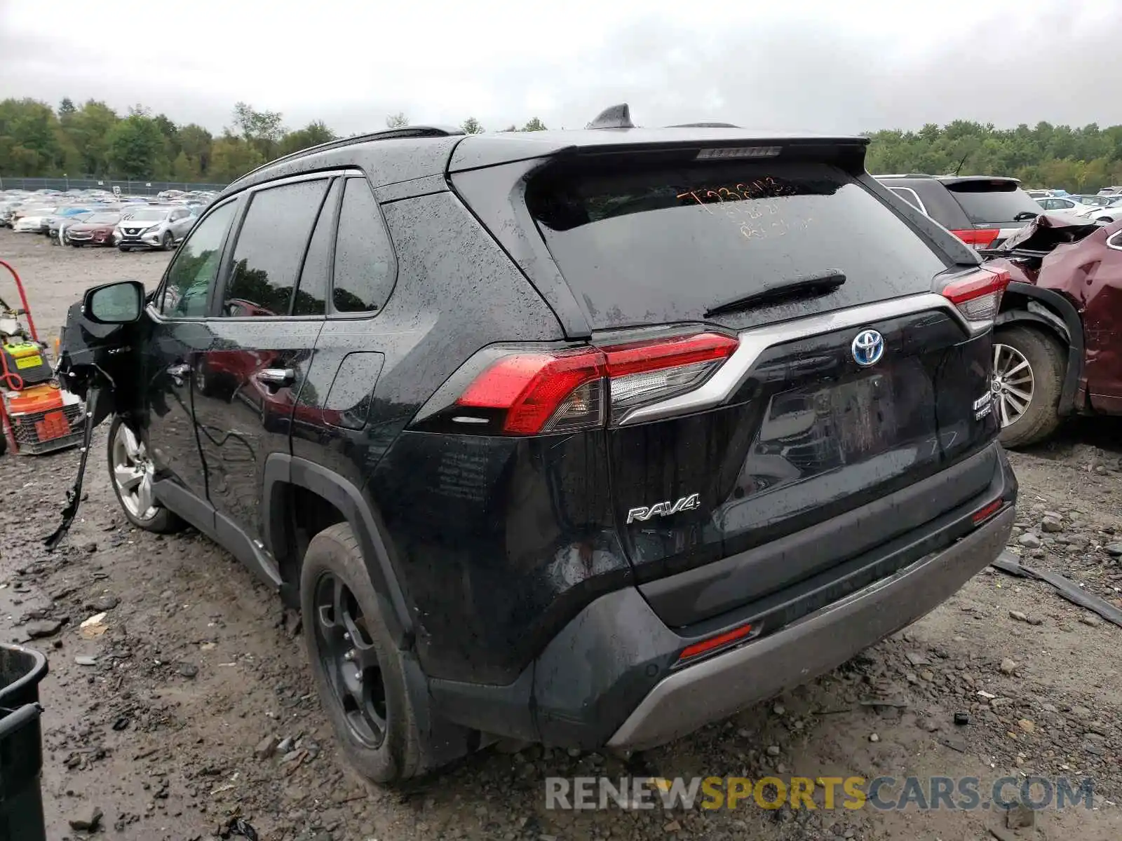 3 Photograph of a damaged car 2T3DWRFV0KW013238 TOYOTA RAV4 2019