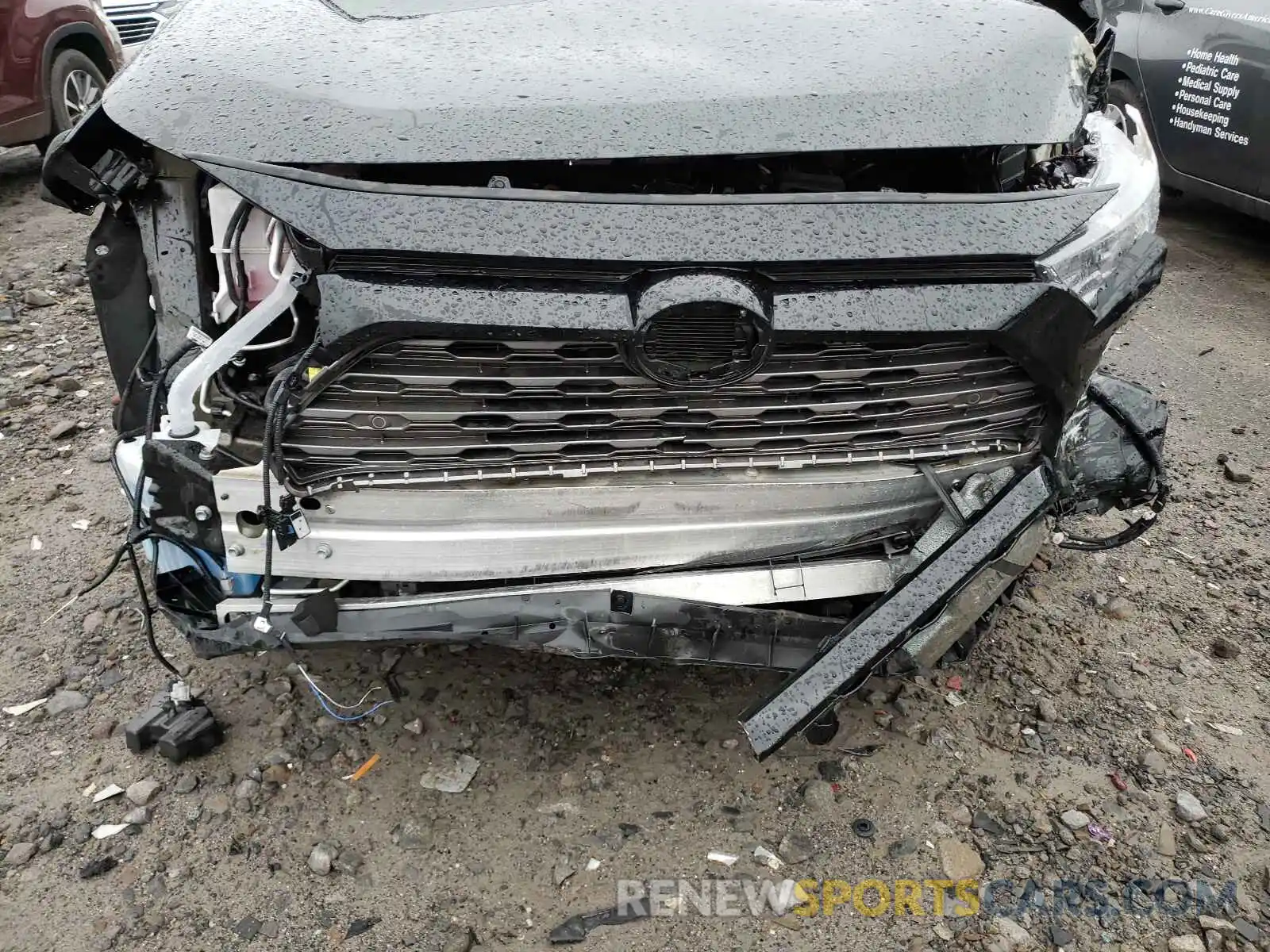 9 Photograph of a damaged car 2T3DWRFV0KW013238 TOYOTA RAV4 2019