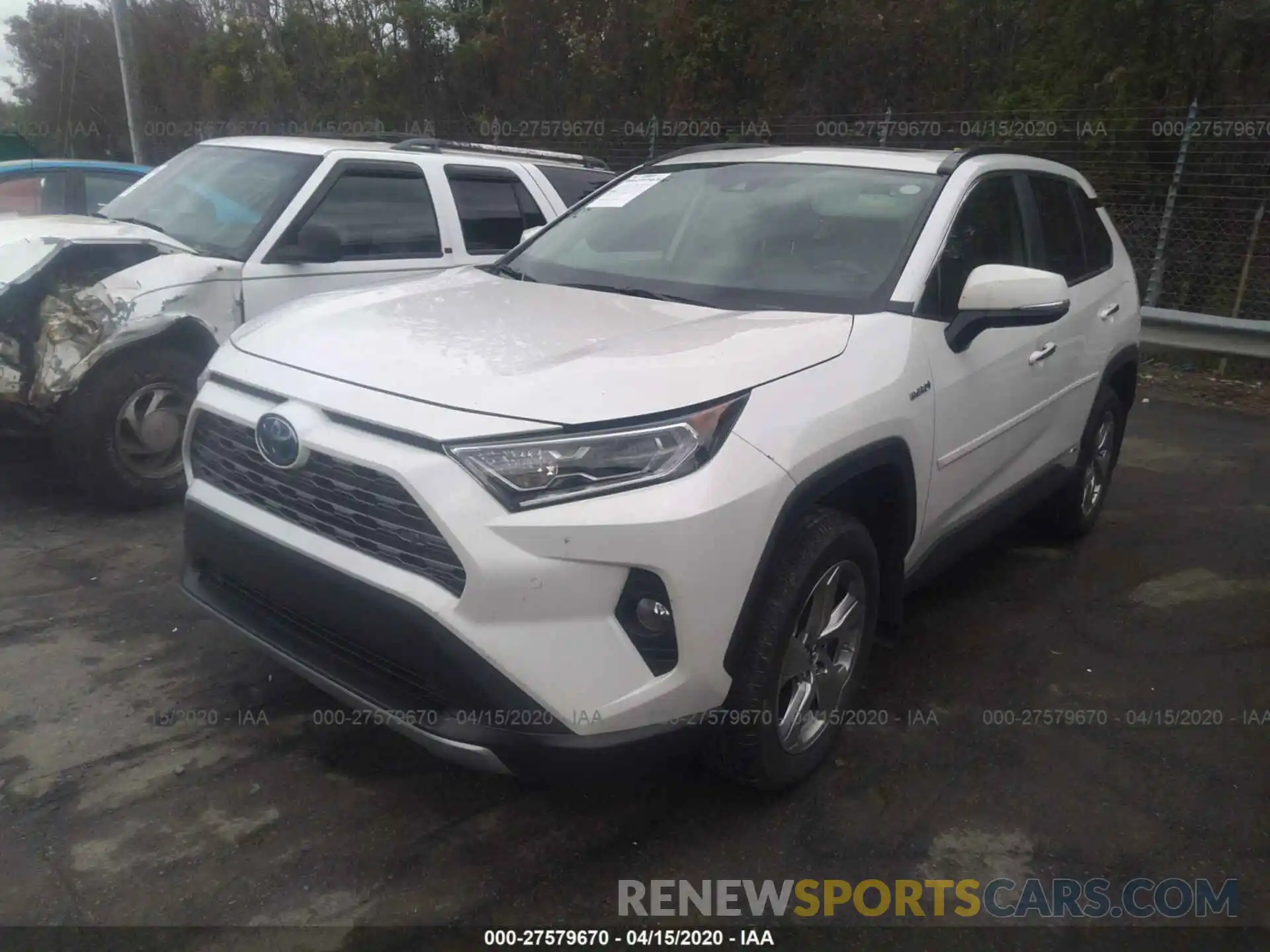 2 Photograph of a damaged car 2T3DWRFV0KW023929 TOYOTA RAV4 2019