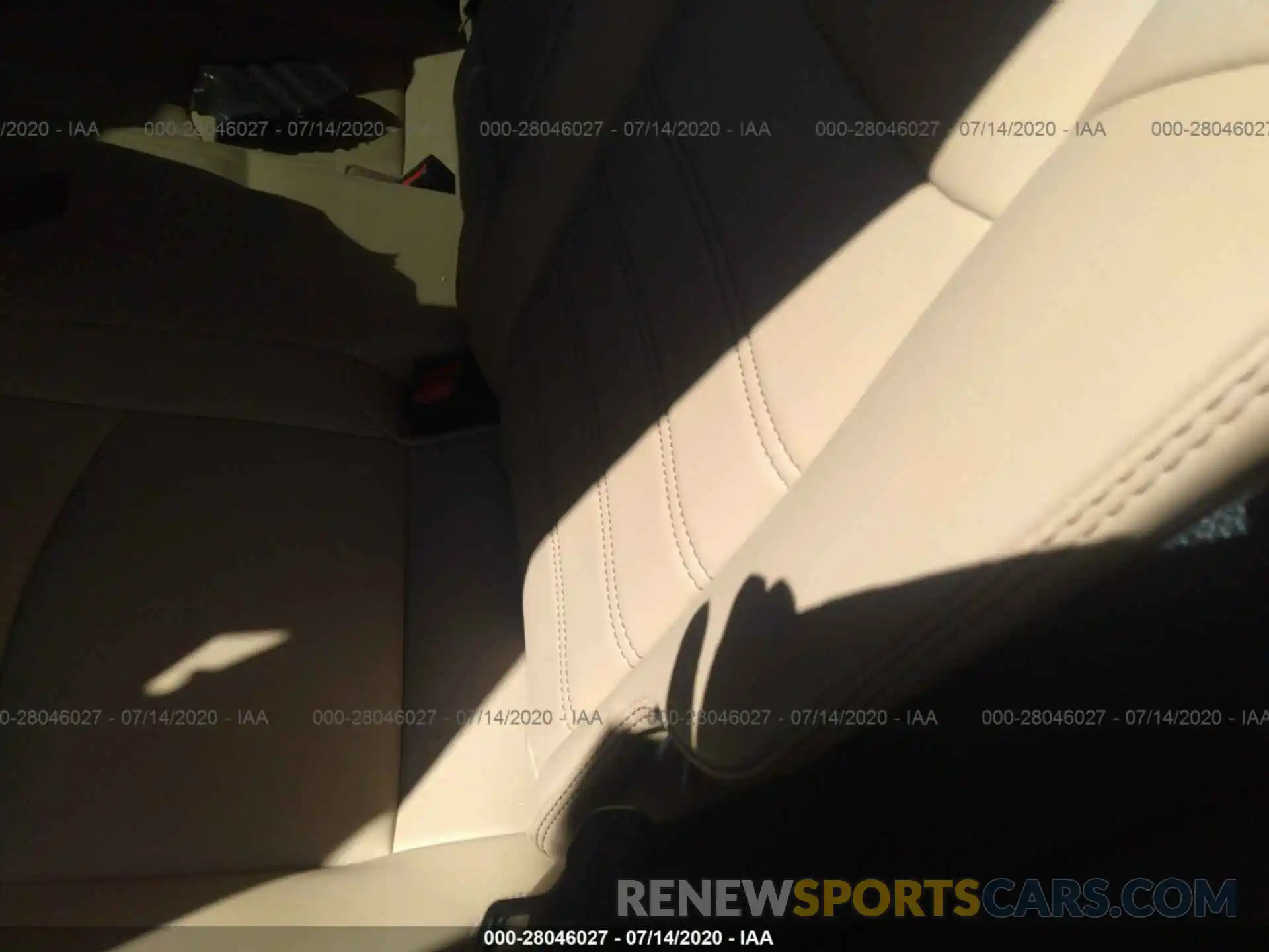 8 Photograph of a damaged car 2T3DWRFV1KW009294 TOYOTA RAV4 2019