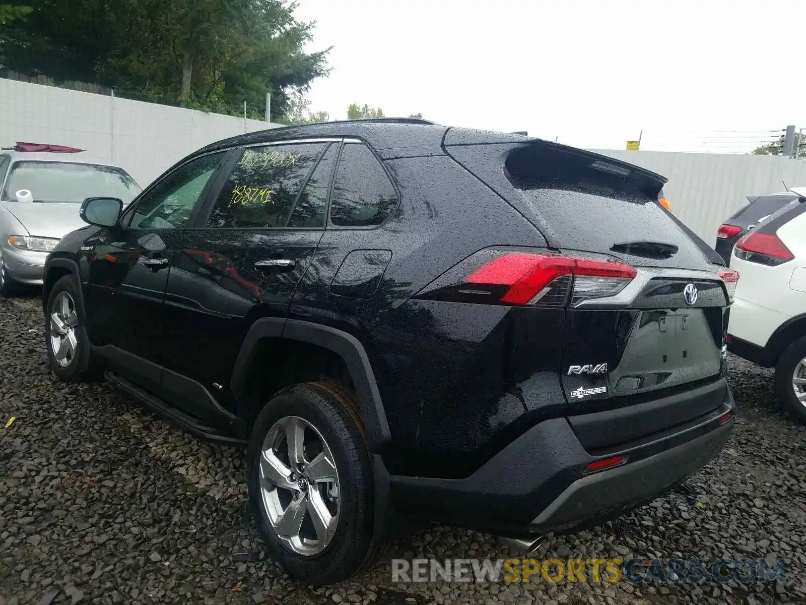 3 Photograph of a damaged car 2T3DWRFV1KW034096 TOYOTA RAV4 2019