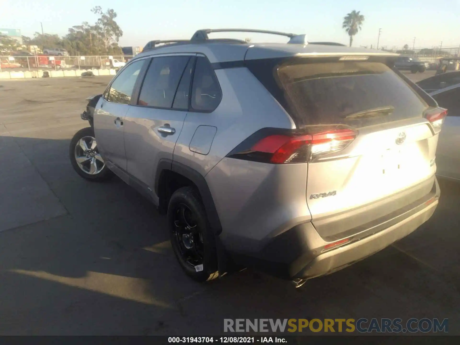 3 Photograph of a damaged car 2T3DWRFV1KW040609 TOYOTA RAV4 2019