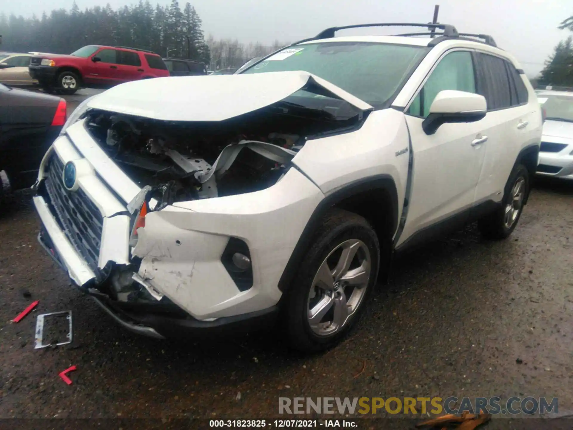 2 Photograph of a damaged car 2T3DWRFV2KW005304 TOYOTA RAV4 2019