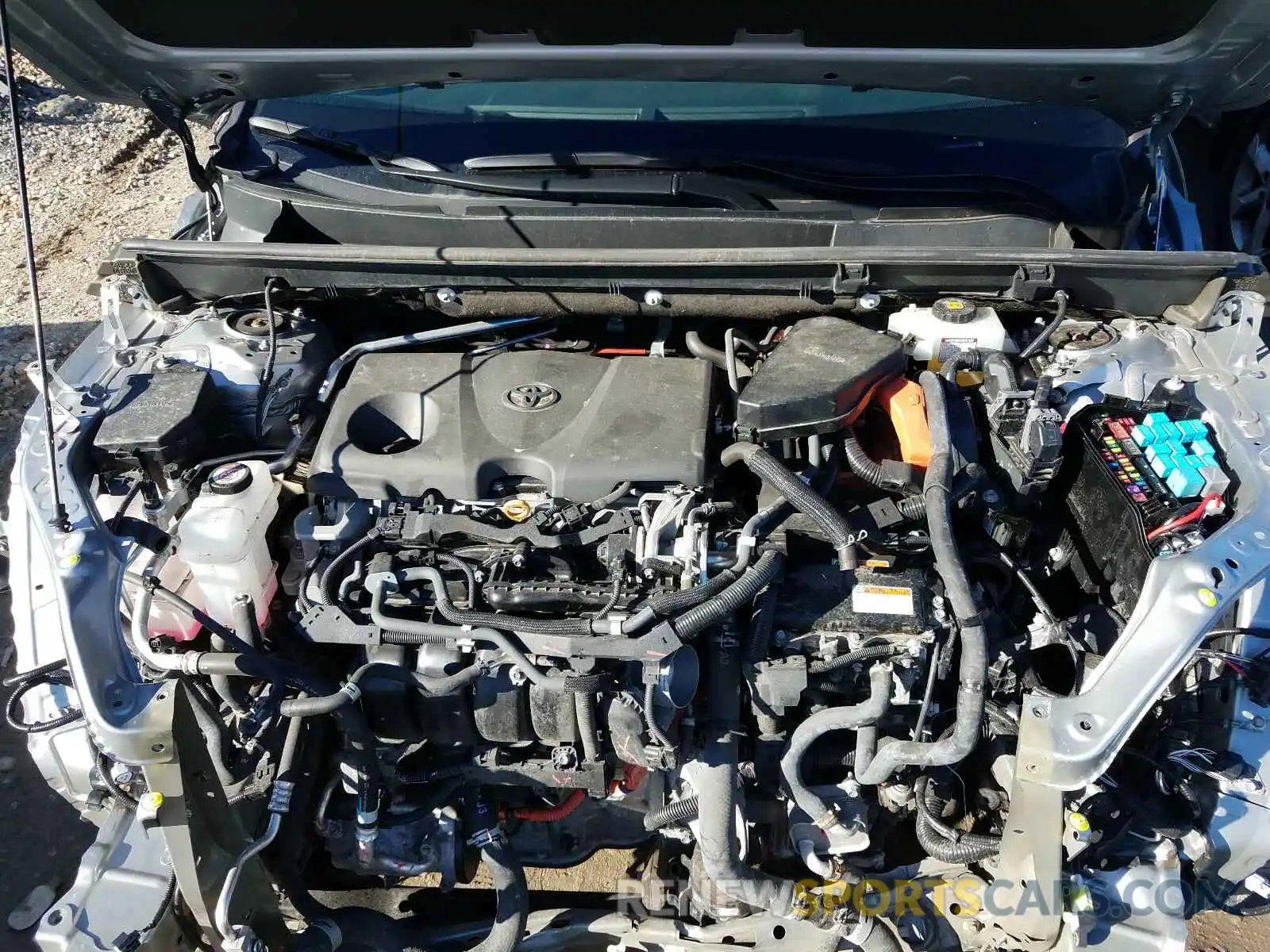 7 Photograph of a damaged car 2T3DWRFV2KW018635 TOYOTA RAV4 2019