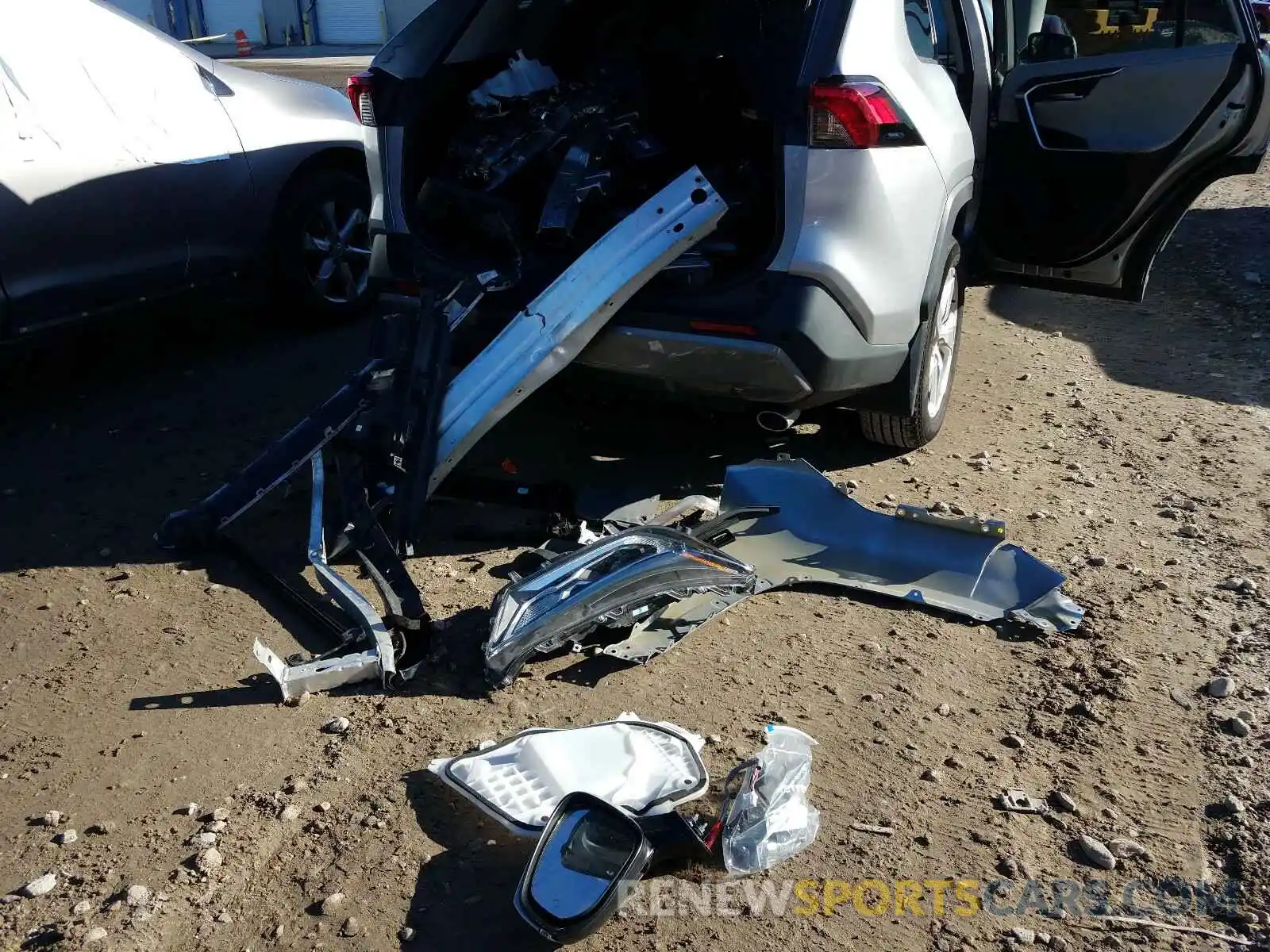 9 Photograph of a damaged car 2T3DWRFV2KW018635 TOYOTA RAV4 2019