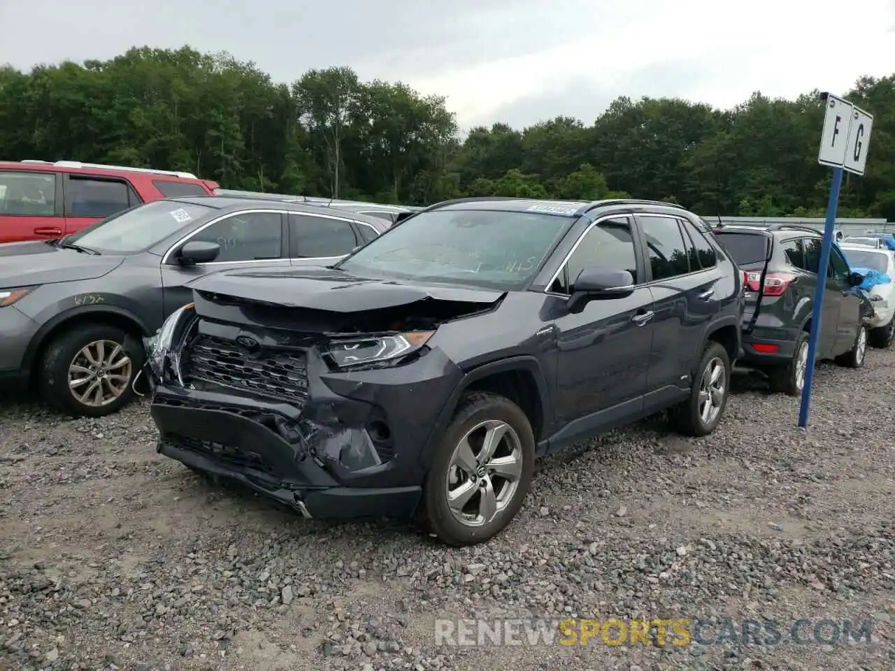 2 Photograph of a damaged car 2T3DWRFV2KW040098 TOYOTA RAV4 2019