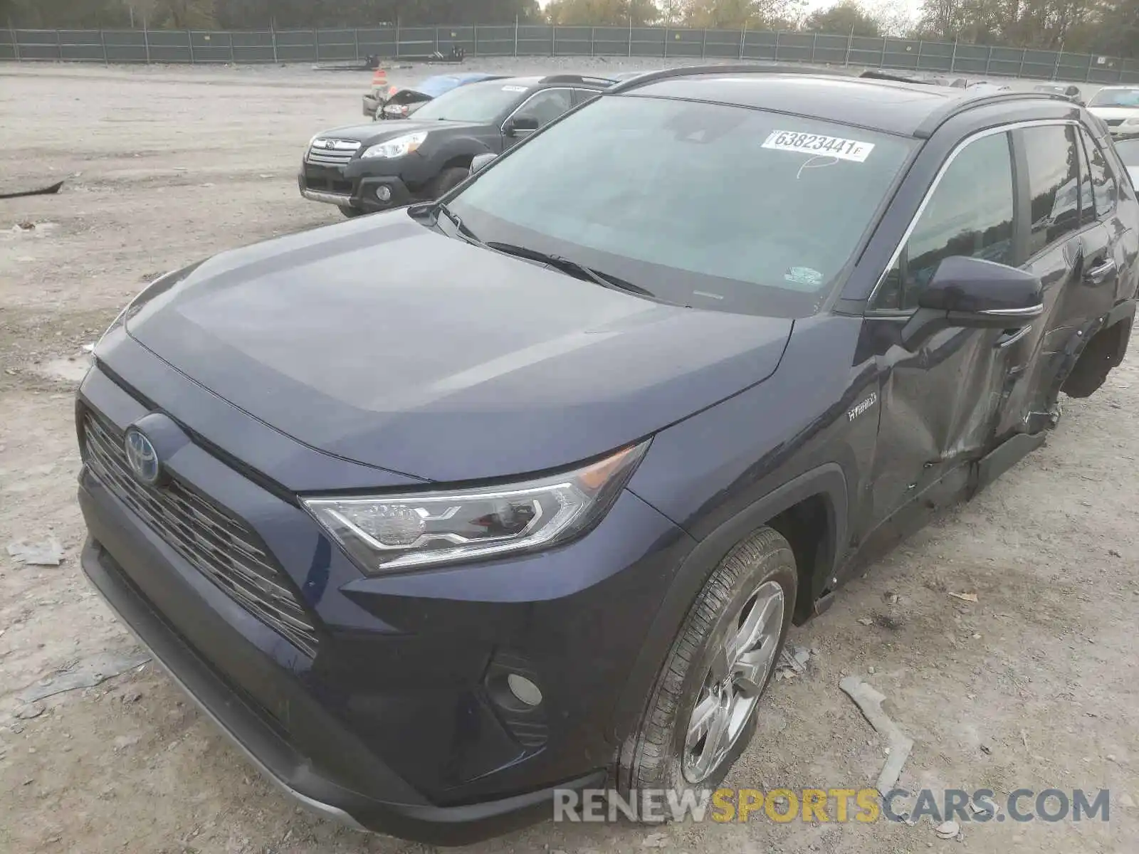 2 Фотография поврежденного автомобиля 2T3DWRFV4KW036053 TOYOTA RAV4 2019