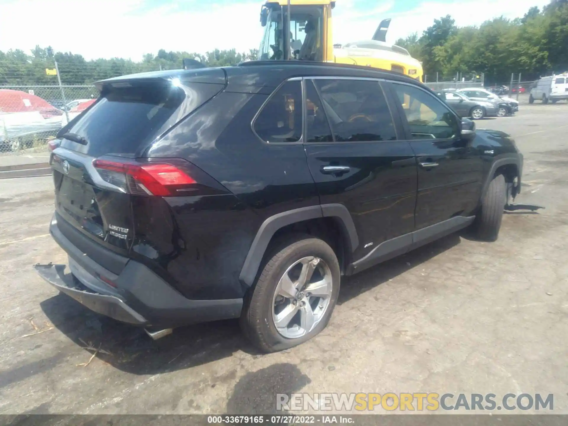 4 Photograph of a damaged car 2T3DWRFV4KW037428 TOYOTA RAV4 2019