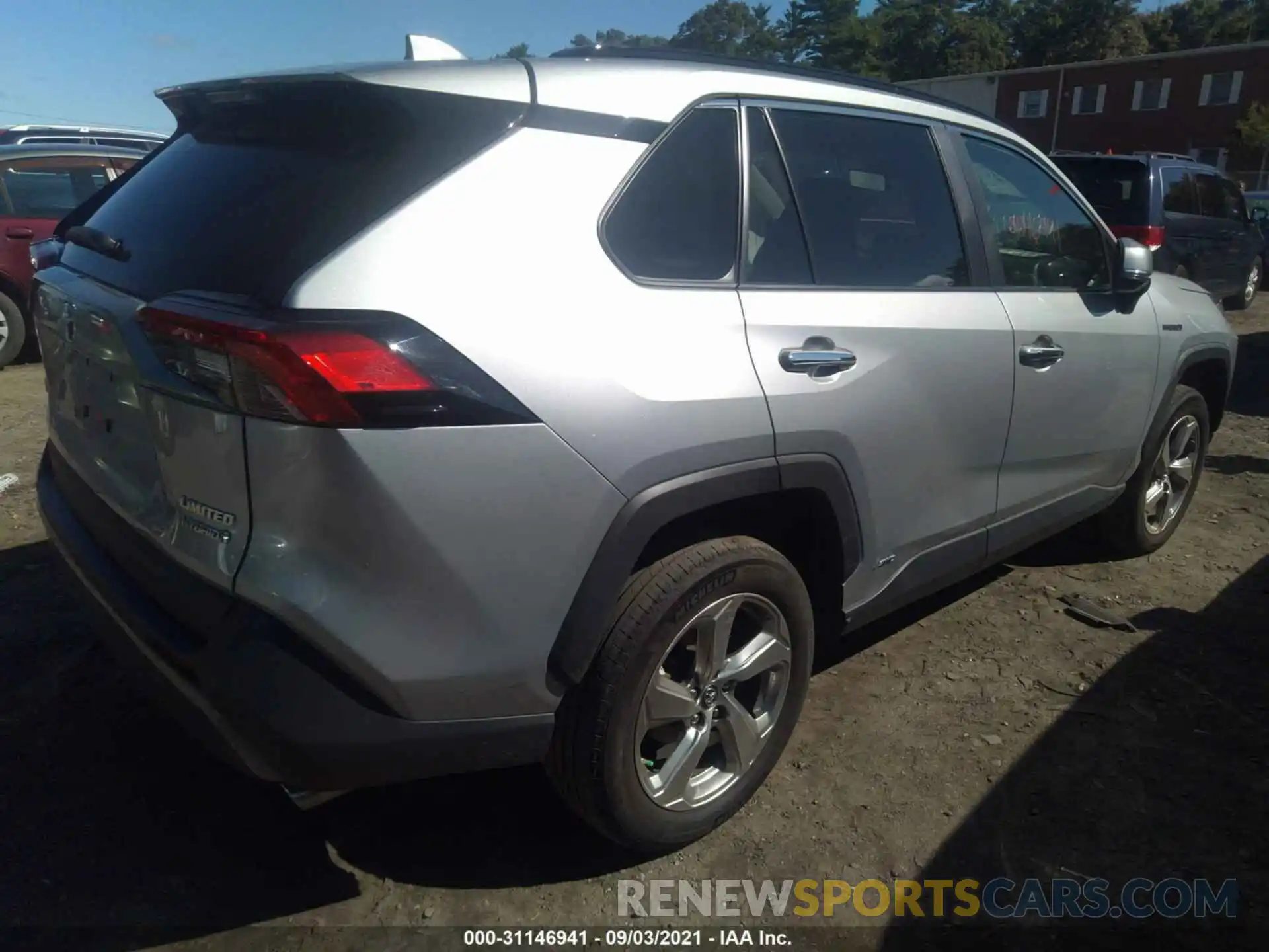 4 Фотография поврежденного автомобиля 2T3DWRFV4KW037820 TOYOTA RAV4 2019