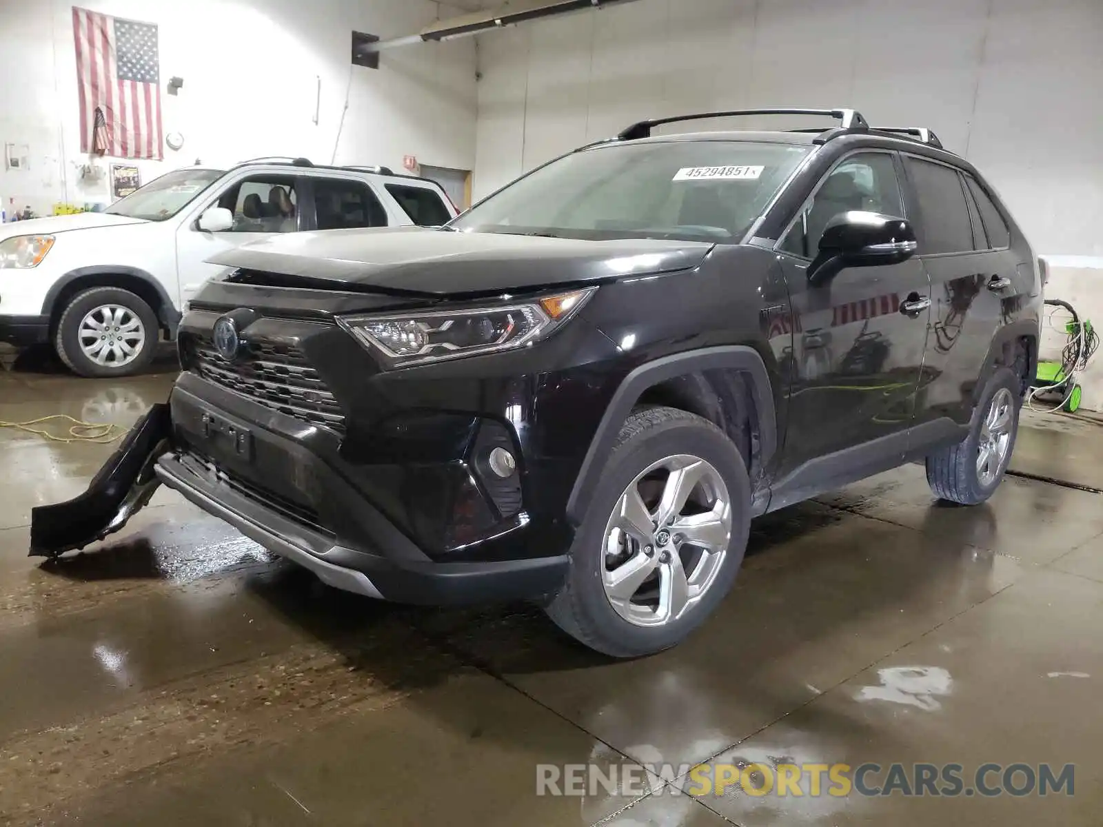 2 Photograph of a damaged car 2T3DWRFV4KW039020 TOYOTA RAV4 2019