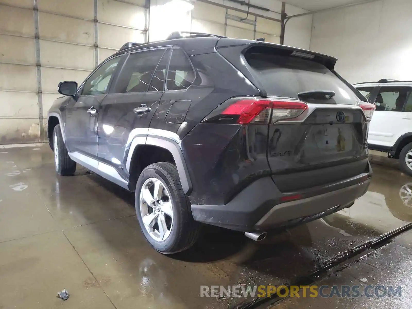 3 Photograph of a damaged car 2T3DWRFV4KW039020 TOYOTA RAV4 2019