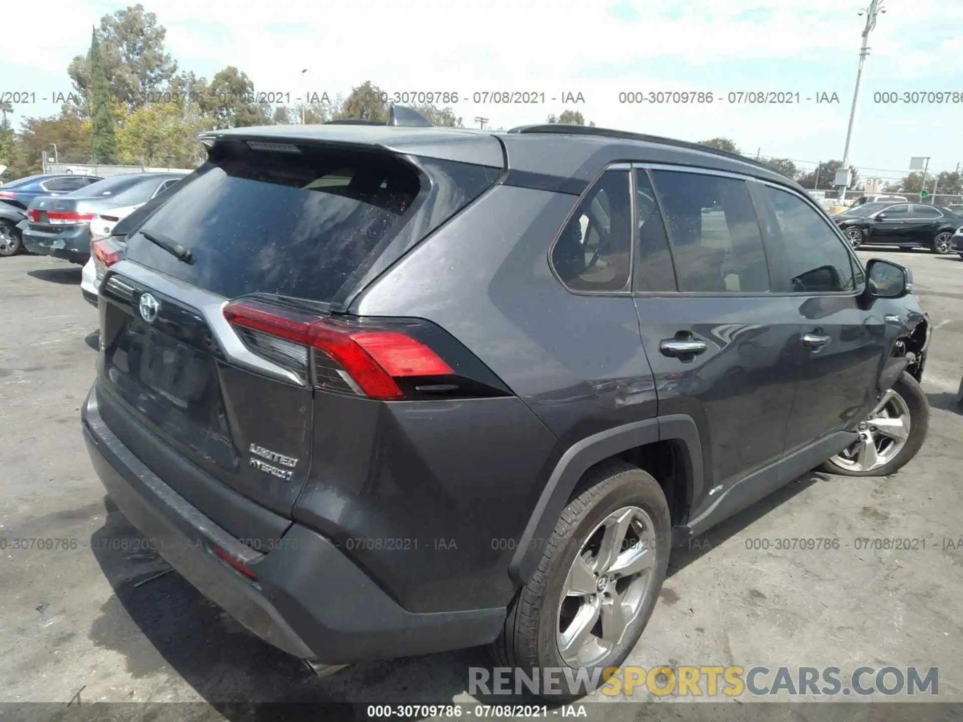 4 Фотография поврежденного автомобиля 2T3DWRFV5KW035638 TOYOTA RAV4 2019