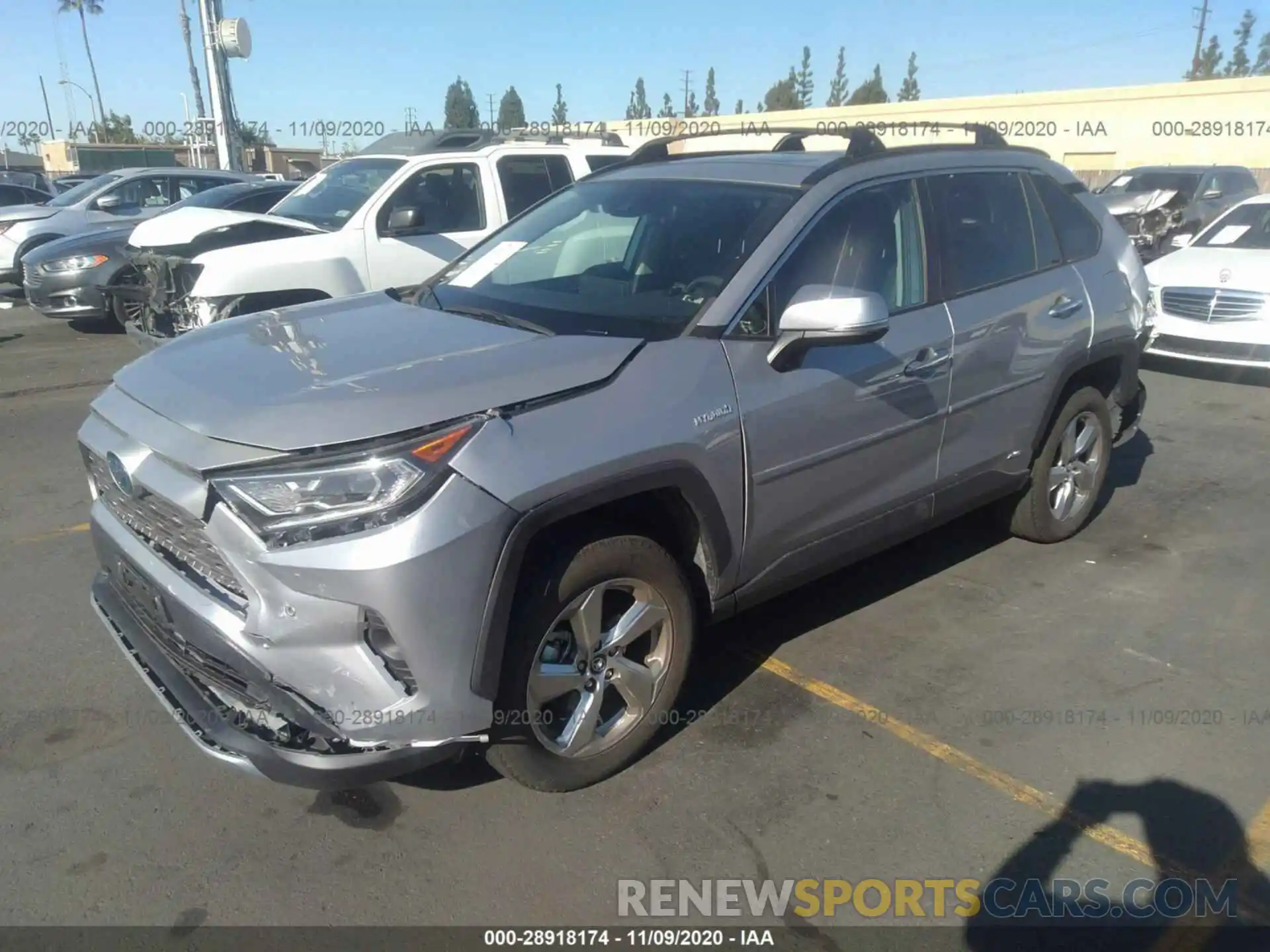 2 Фотография поврежденного автомобиля 2T3DWRFV6KW009775 TOYOTA RAV4 2019