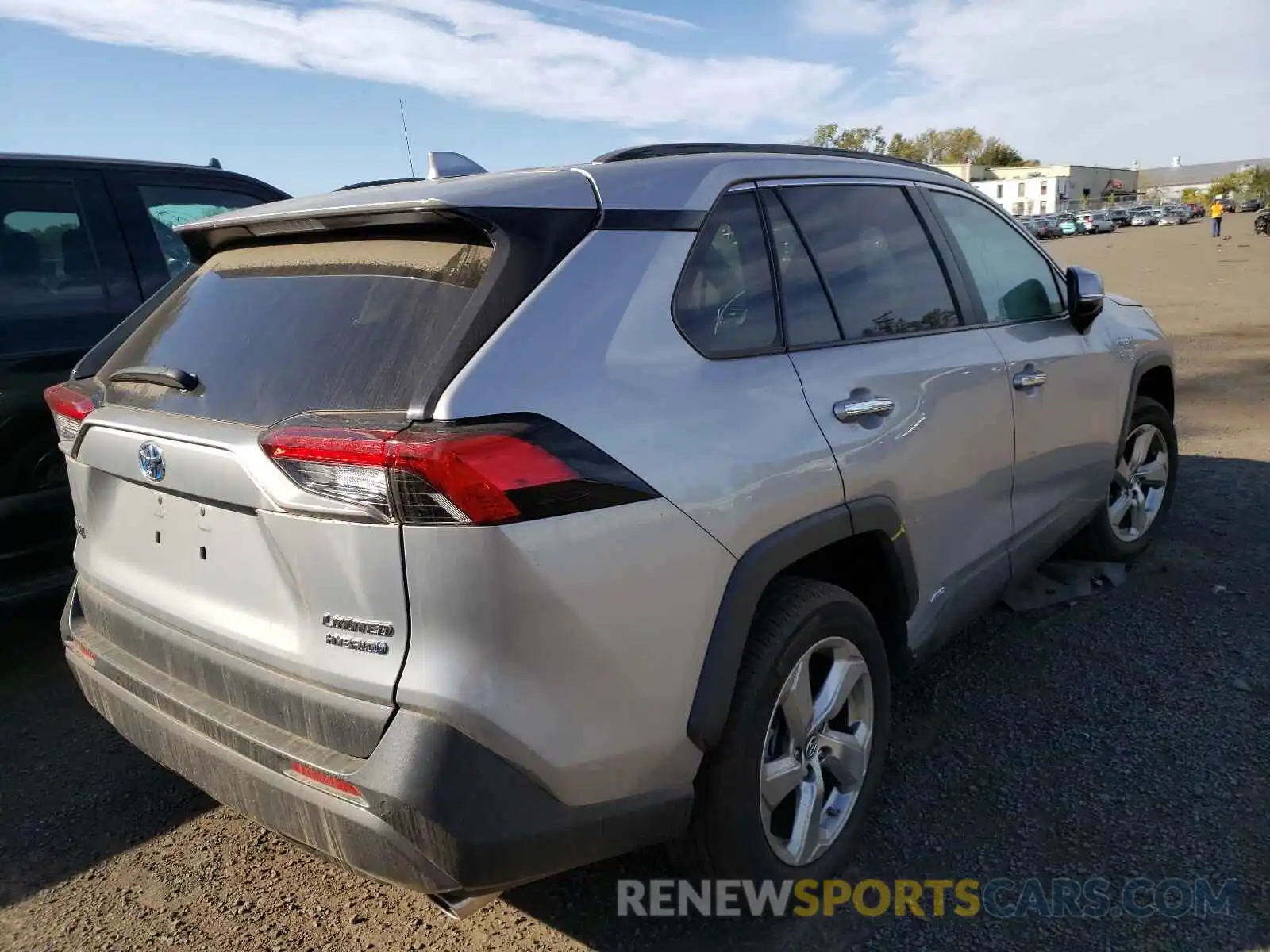 4 Фотография поврежденного автомобиля 2T3DWRFV6KW013499 TOYOTA RAV4 2019