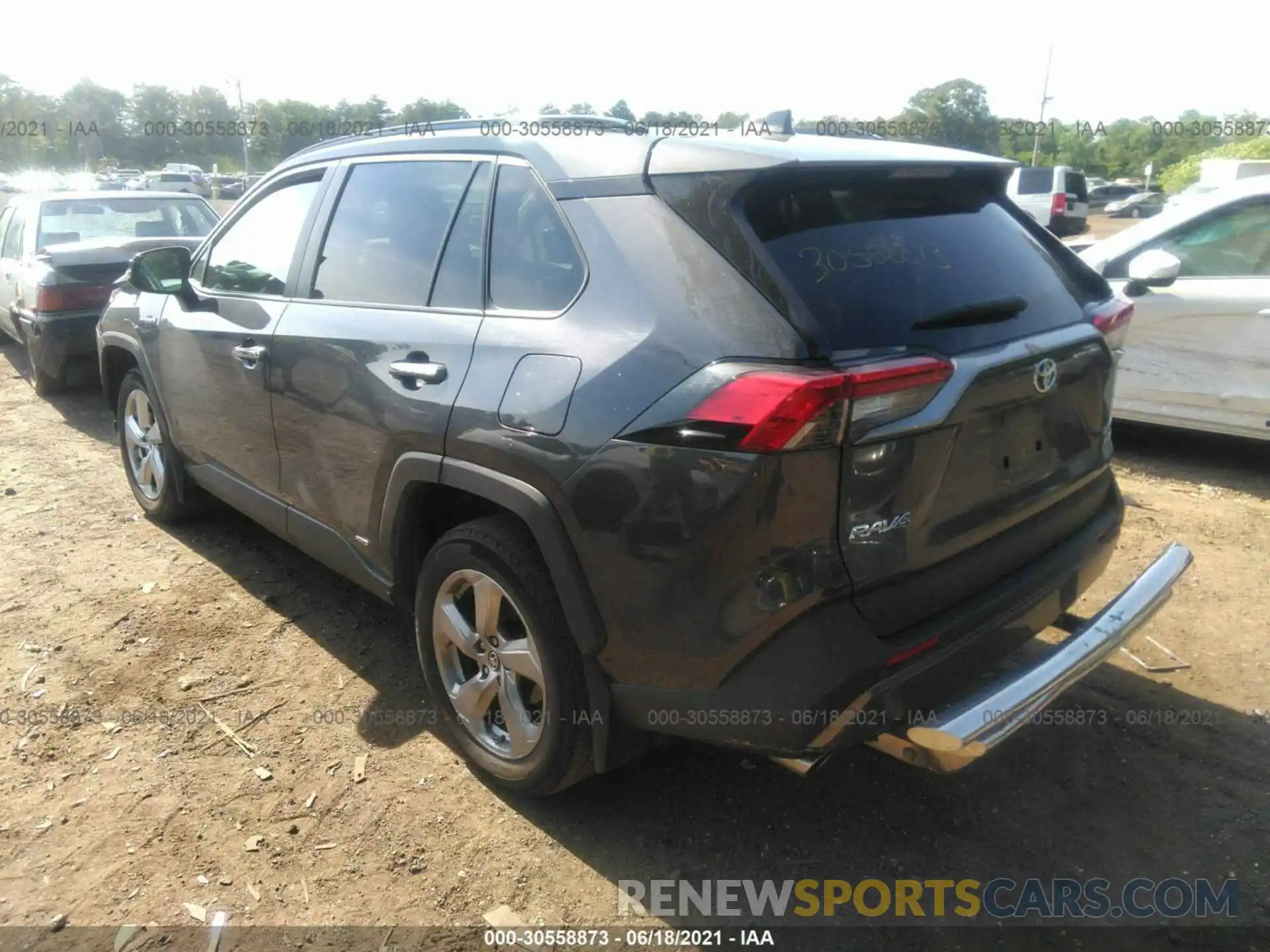 3 Фотография поврежденного автомобиля 2T3DWRFV6KW024129 TOYOTA RAV4 2019