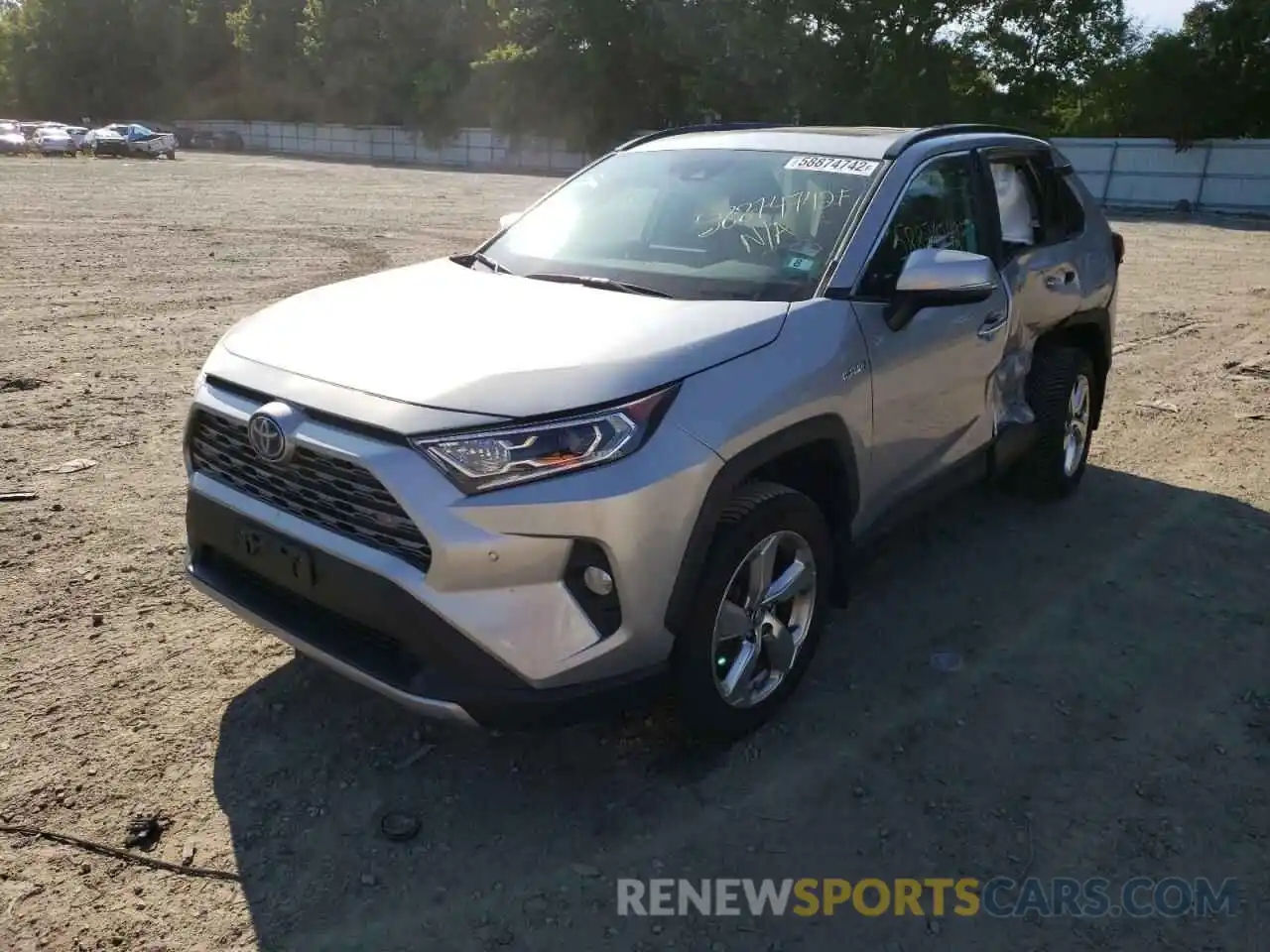 2 Photograph of a damaged car 2T3DWRFV6KW026401 TOYOTA RAV4 2019