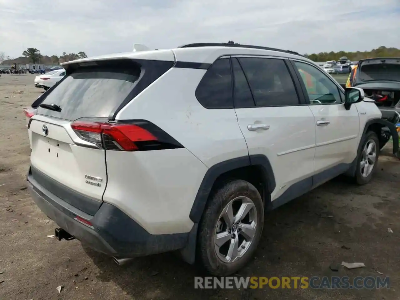 4 Фотография поврежденного автомобиля 2T3DWRFV6KW033865 TOYOTA RAV4 2019