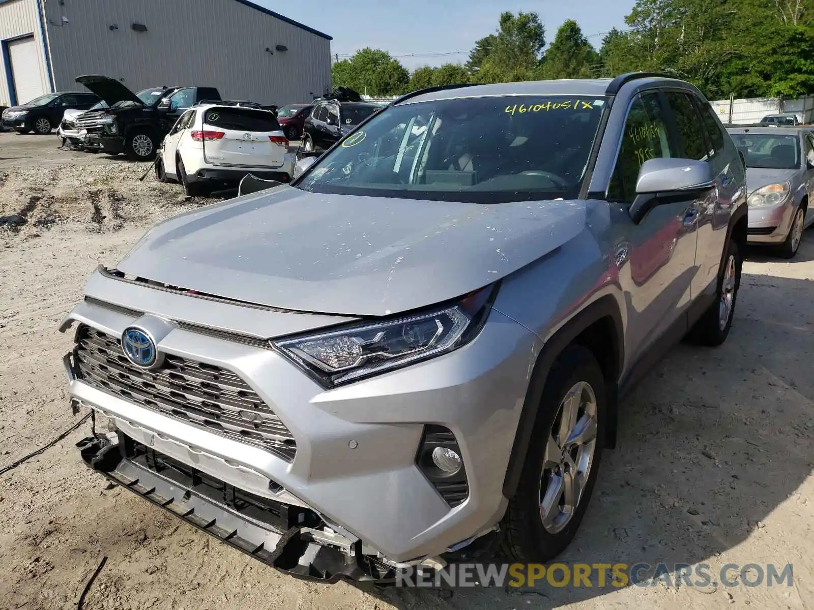 2 Photograph of a damaged car 2T3DWRFV6KW039326 TOYOTA RAV4 2019