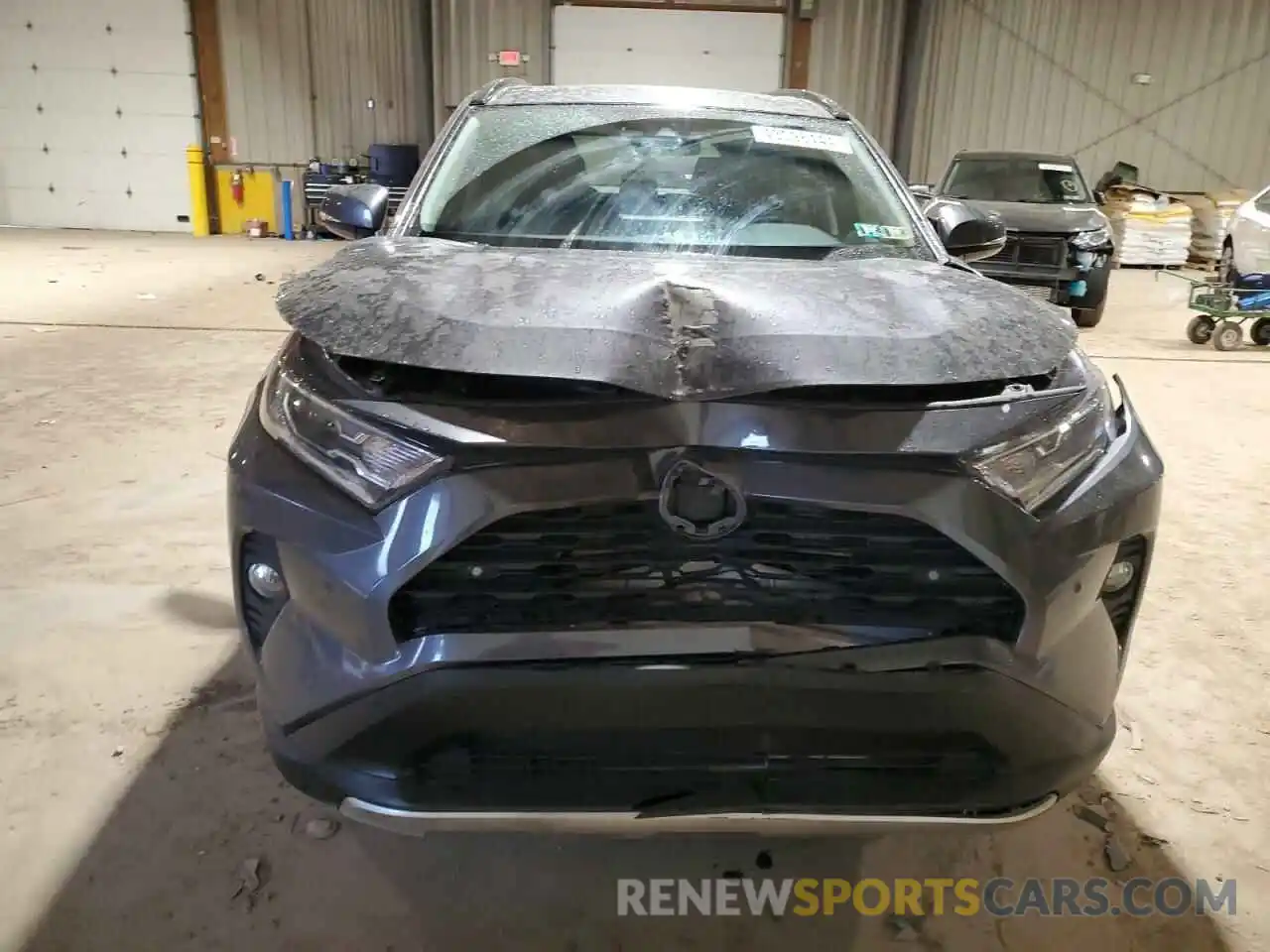 5 Photograph of a damaged car 2T3DWRFV7KW034264 TOYOTA RAV4 2019