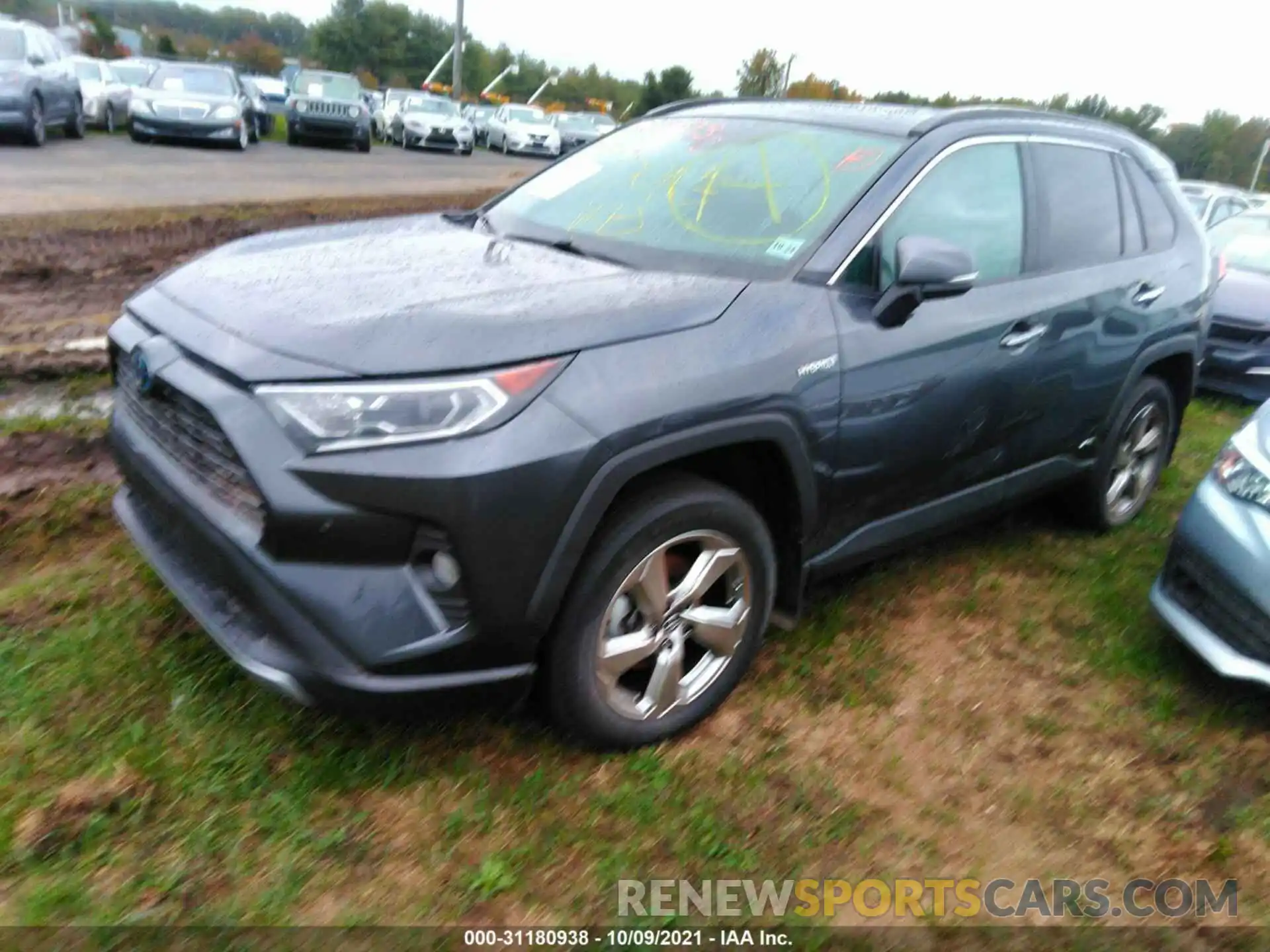 2 Photograph of a damaged car 2T3DWRFV7KW044440 TOYOTA RAV4 2019