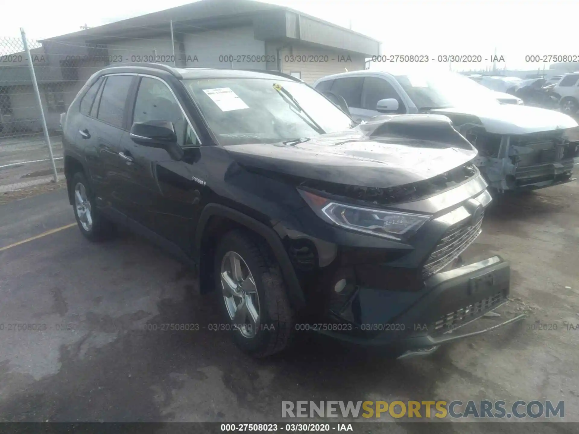 1 Photograph of a damaged car 2T3DWRFV8KW019739 TOYOTA RAV4 2019