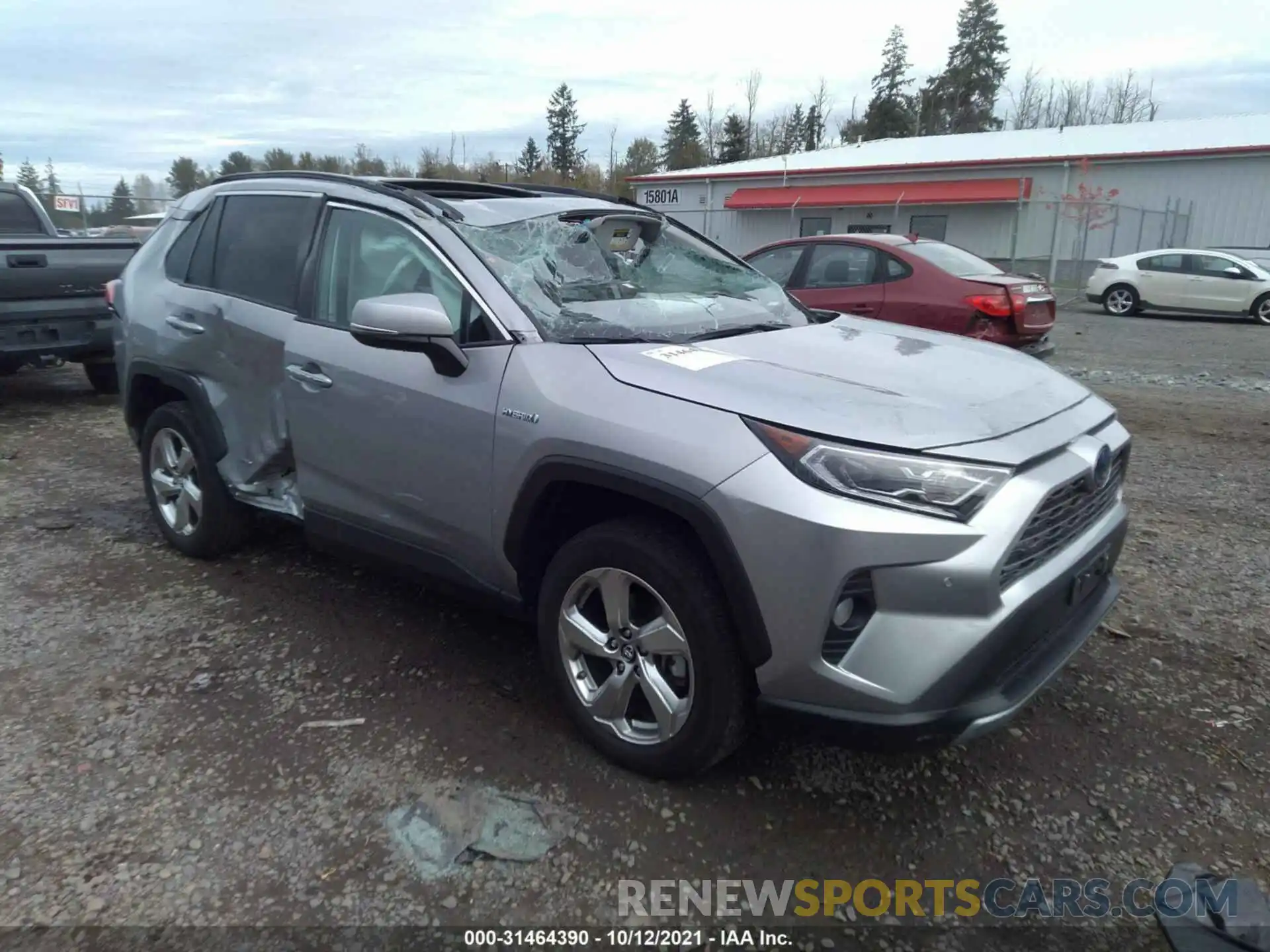 1 Photograph of a damaged car 2T3DWRFV9KW005123 TOYOTA RAV4 2019