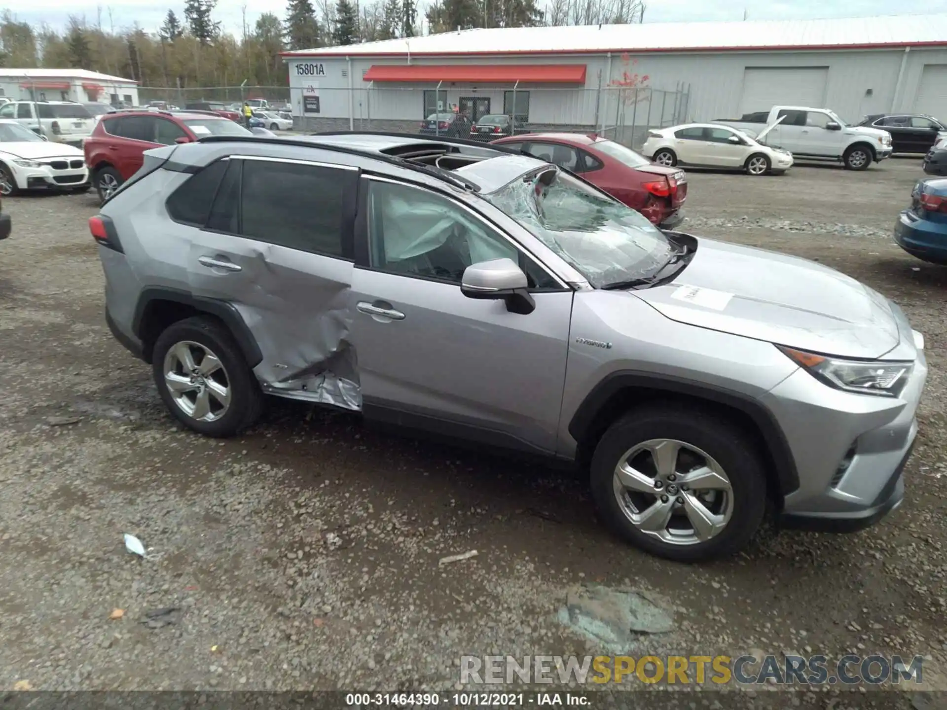 6 Photograph of a damaged car 2T3DWRFV9KW005123 TOYOTA RAV4 2019