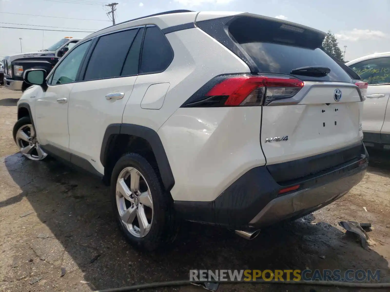 3 Photograph of a damaged car 2T3DWRFV9KW009396 TOYOTA RAV4 2019