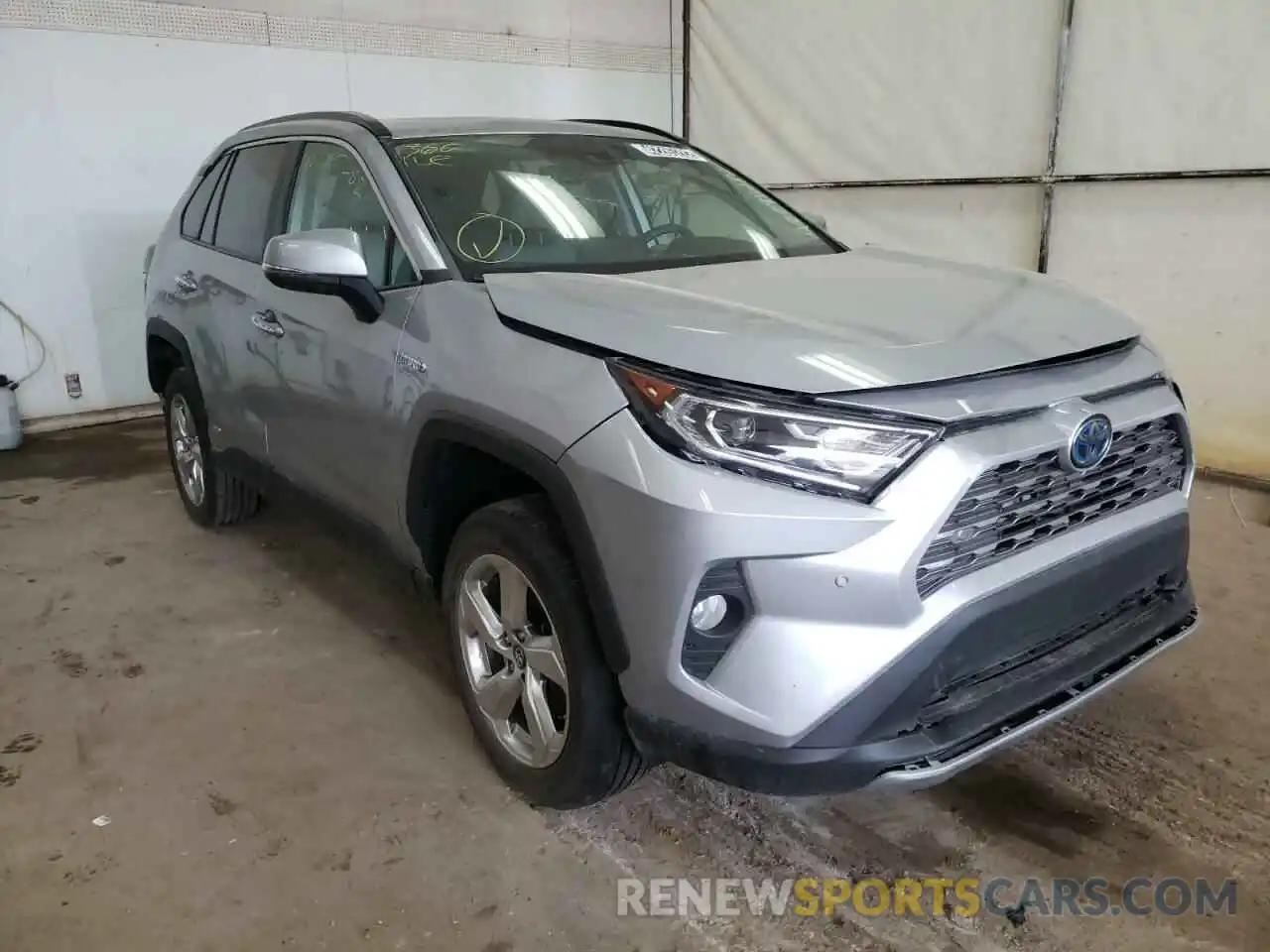 1 Photograph of a damaged car 2T3DWRFV9KW009463 TOYOTA RAV4 2019