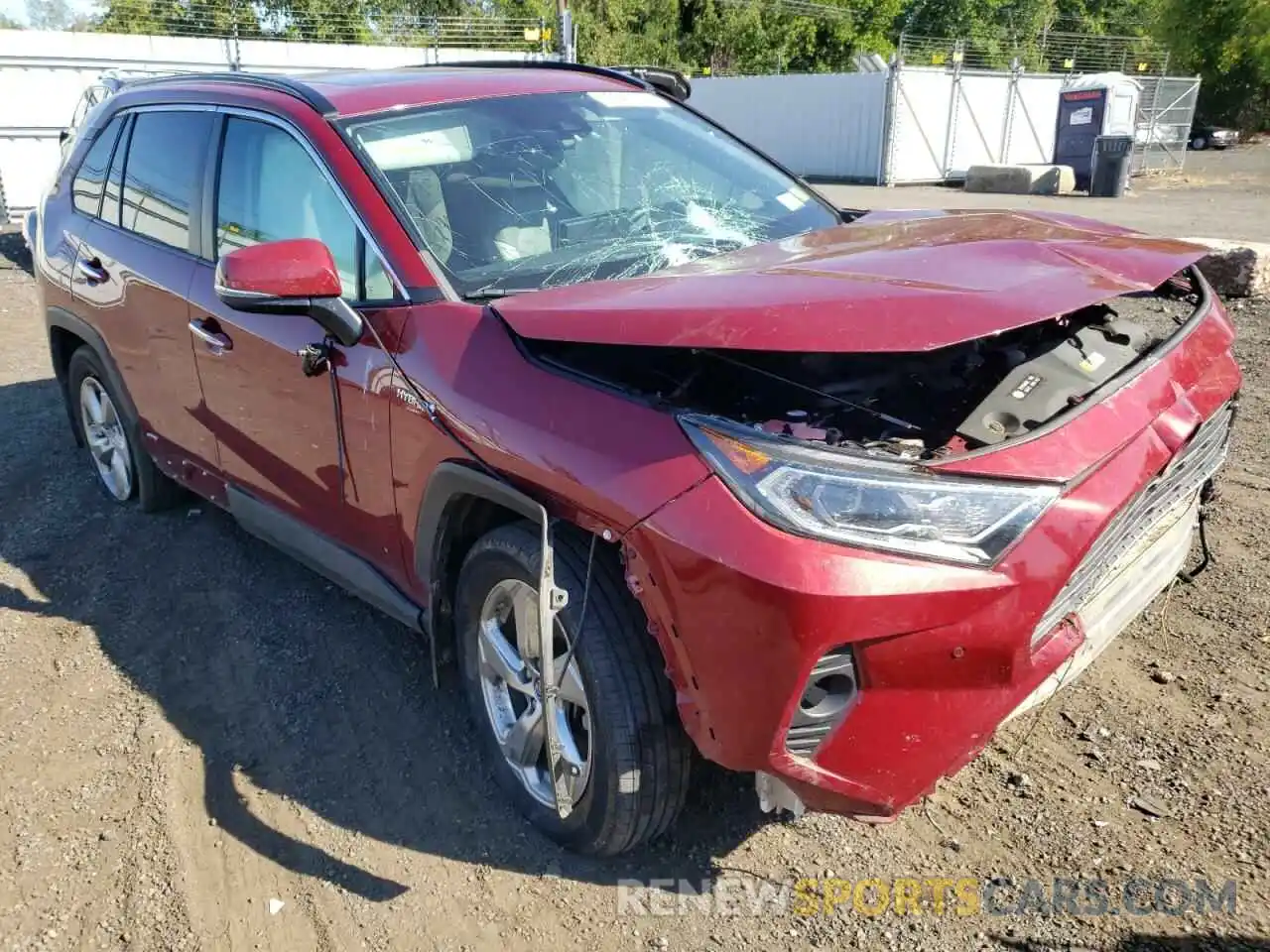 1 Photograph of a damaged car 2T3DWRFV9KW013447 TOYOTA RAV4 2019