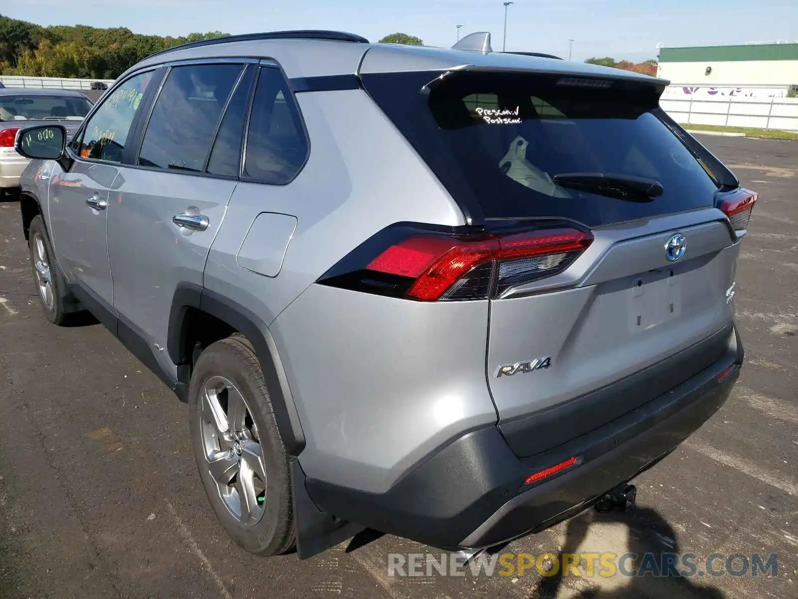 3 Photograph of a damaged car 2T3DWRFV9KW022276 TOYOTA RAV4 2019