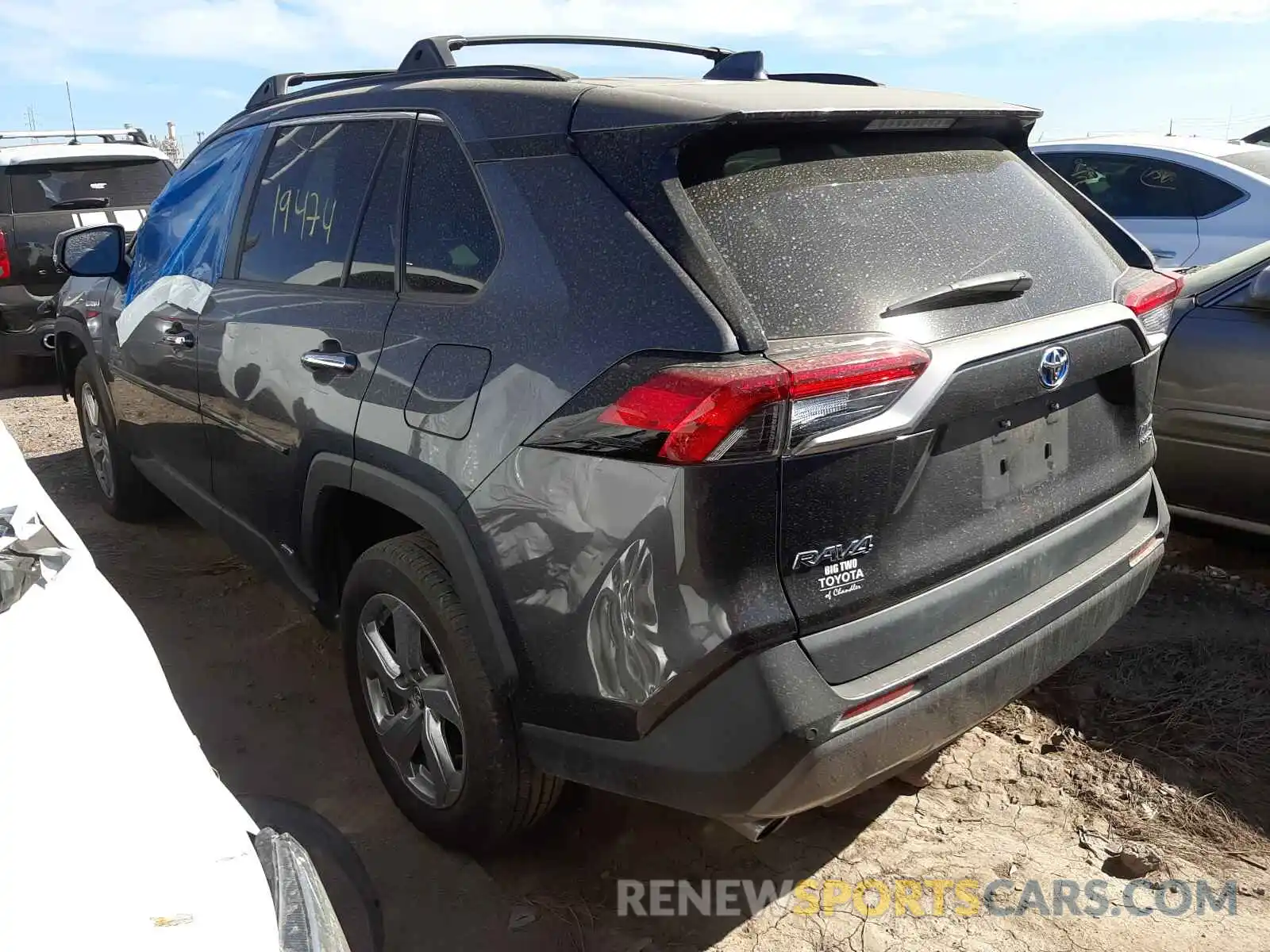 3 Фотография поврежденного автомобиля 2T3DWRFV9KW042477 TOYOTA RAV4 2019