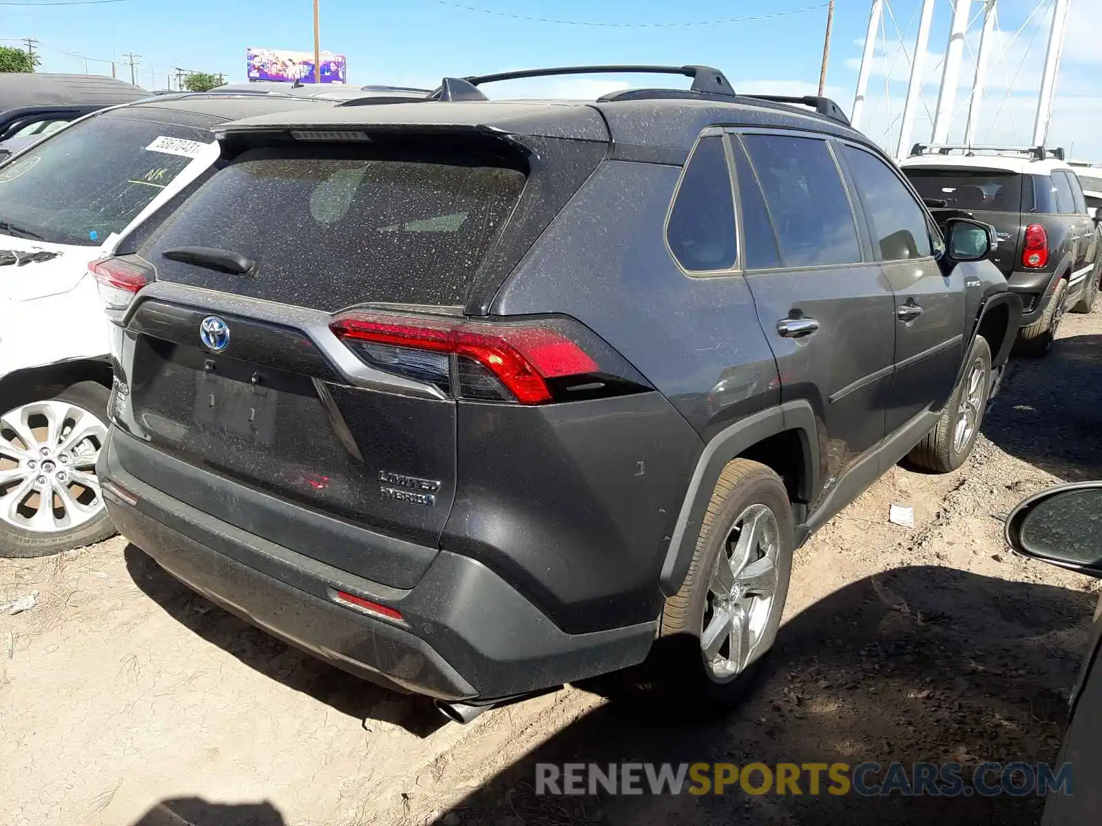 4 Photograph of a damaged car 2T3DWRFV9KW042477 TOYOTA RAV4 2019