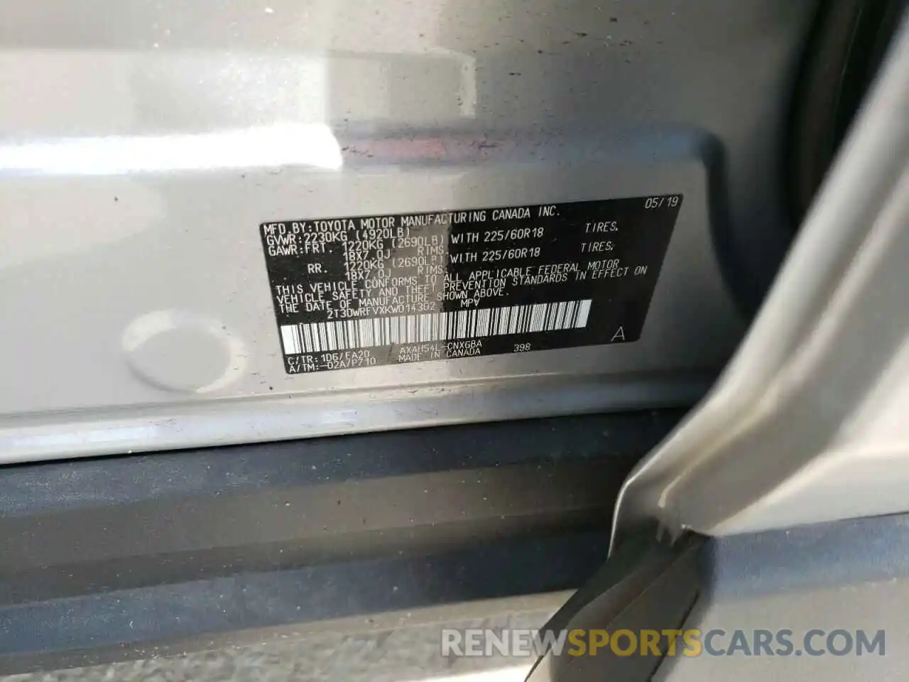 10 Photograph of a damaged car 2T3DWRFVXKW014302 TOYOTA RAV4 2019