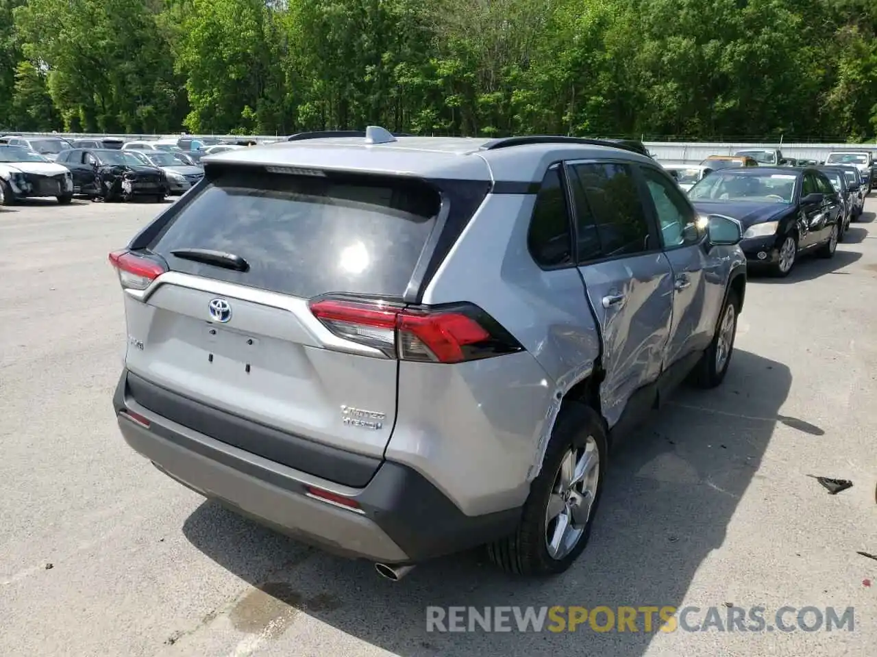 4 Photograph of a damaged car 2T3DWRFVXKW014302 TOYOTA RAV4 2019