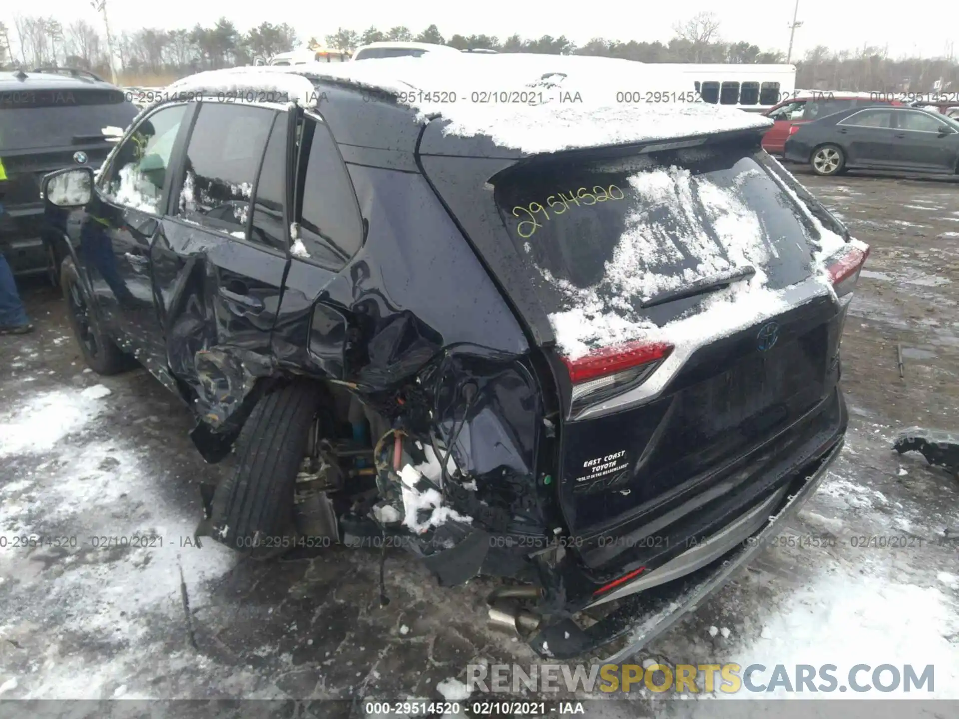 3 Фотография поврежденного автомобиля 2T3EWRFV0KW024048 TOYOTA RAV4 2019