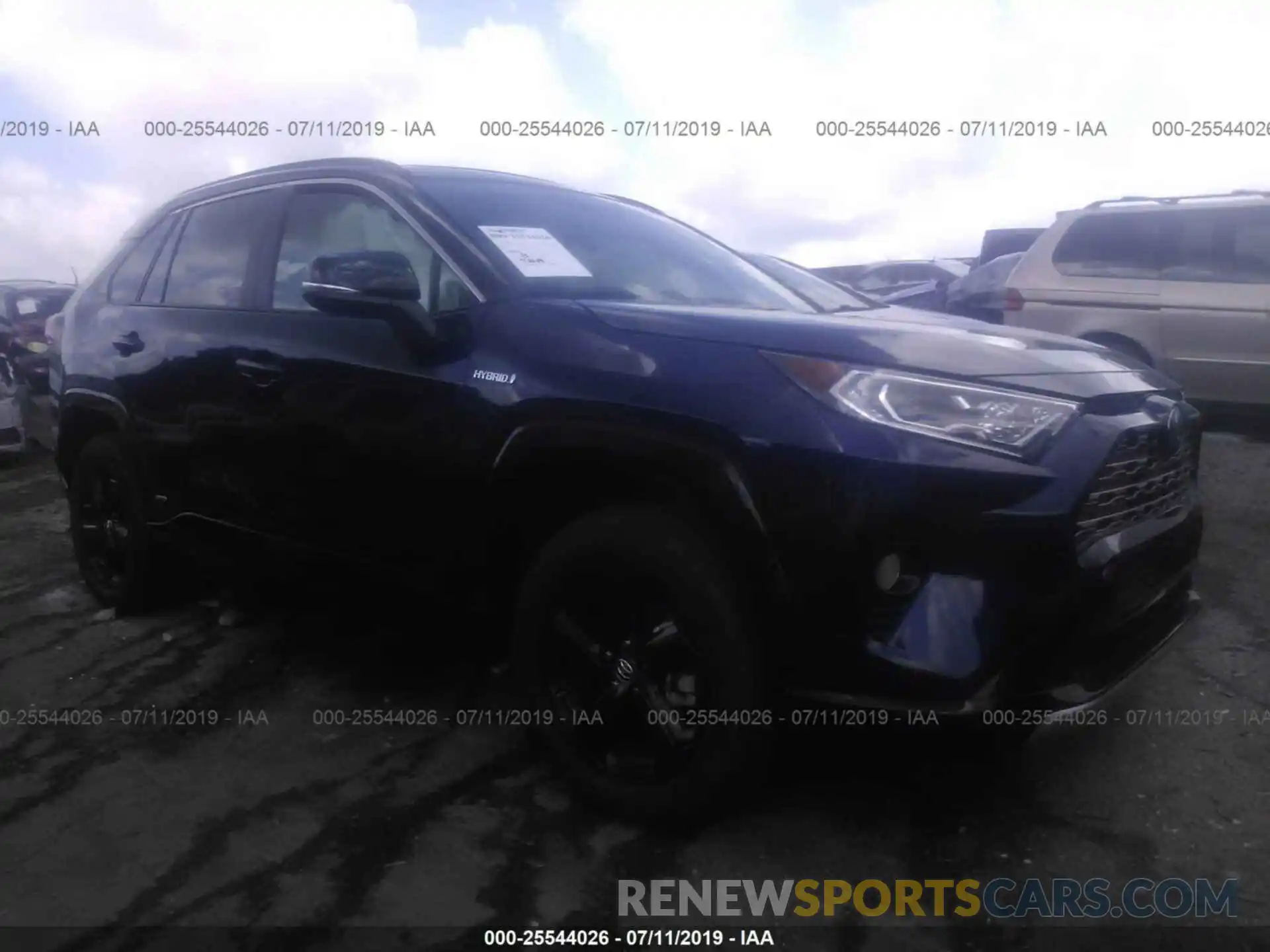 1 Photograph of a damaged car 2T3EWRFV1KW011051 TOYOTA RAV4 2019